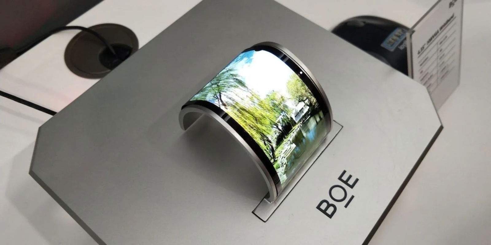 OLED flexible de BOE