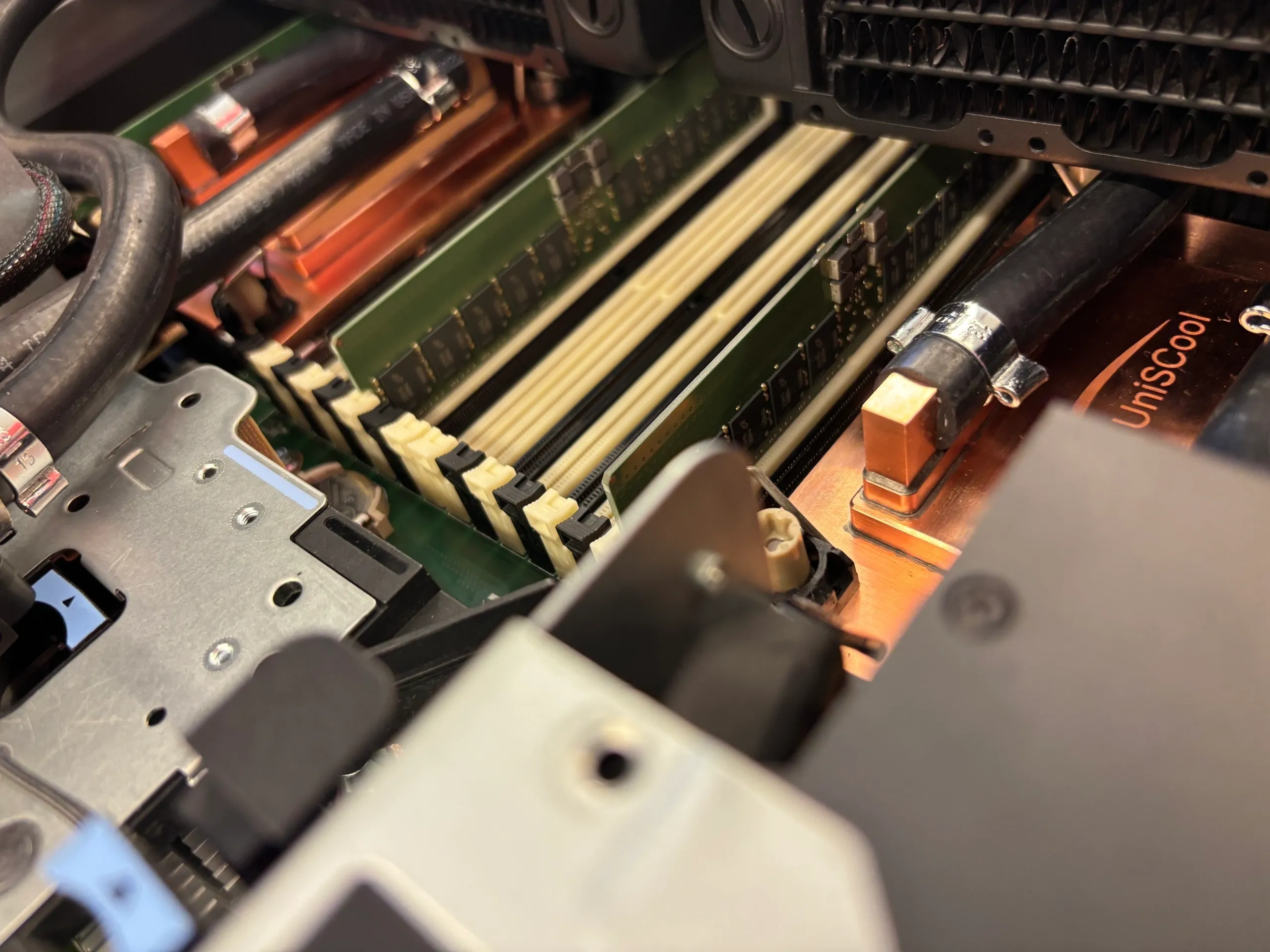 UniSCool, la empresa emergente que refrigera los centros de datos