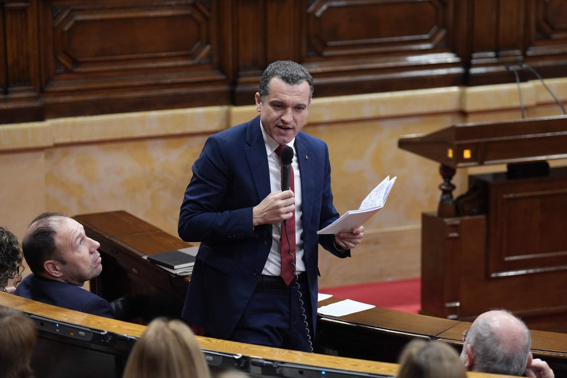 EuropaPress 7249404 conseller agricultura generalitat oscar ordeig interviene sesion control