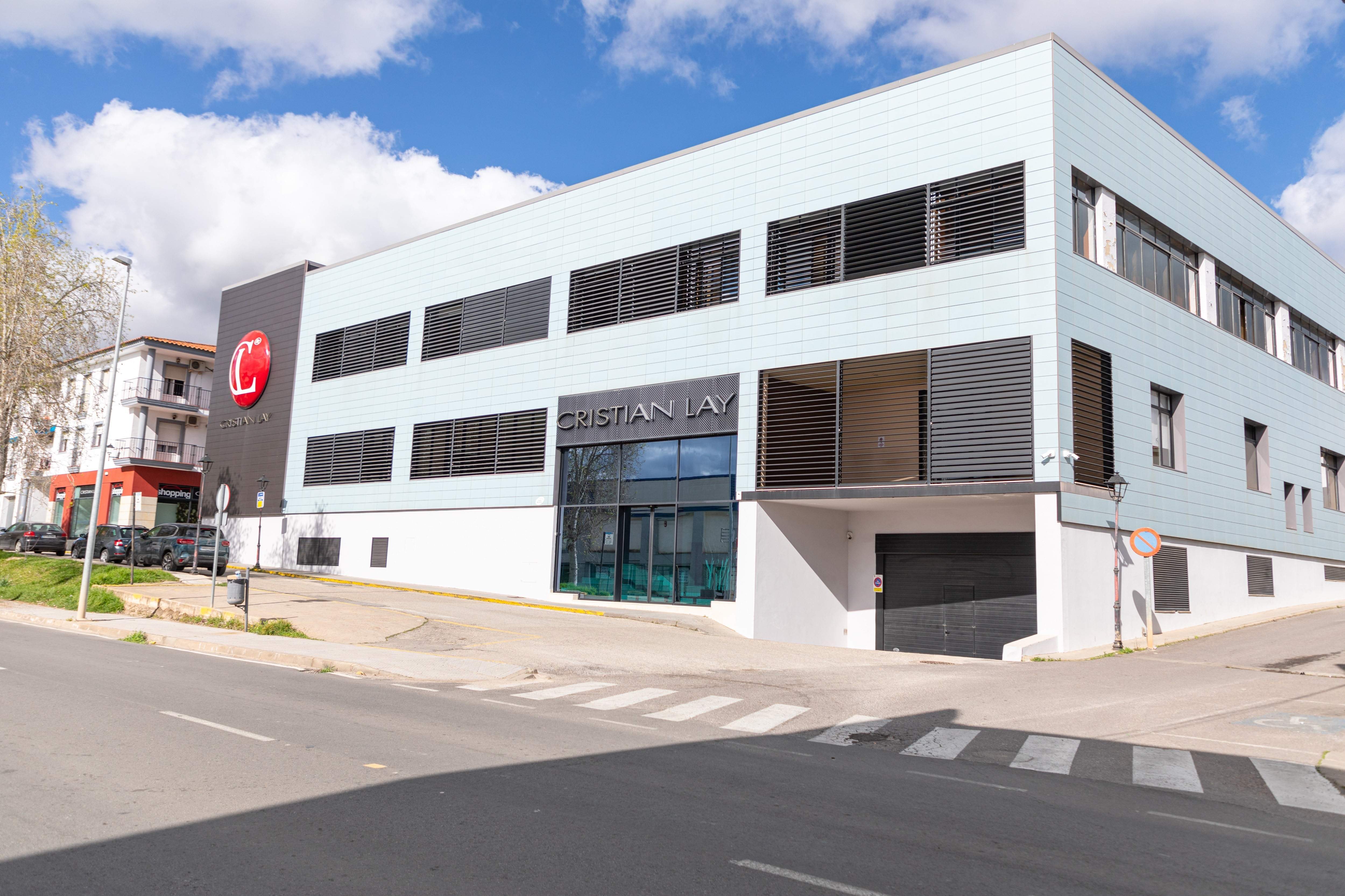 Cristian Lay, interesada en comprar las plantas de International Paper en Tarragona