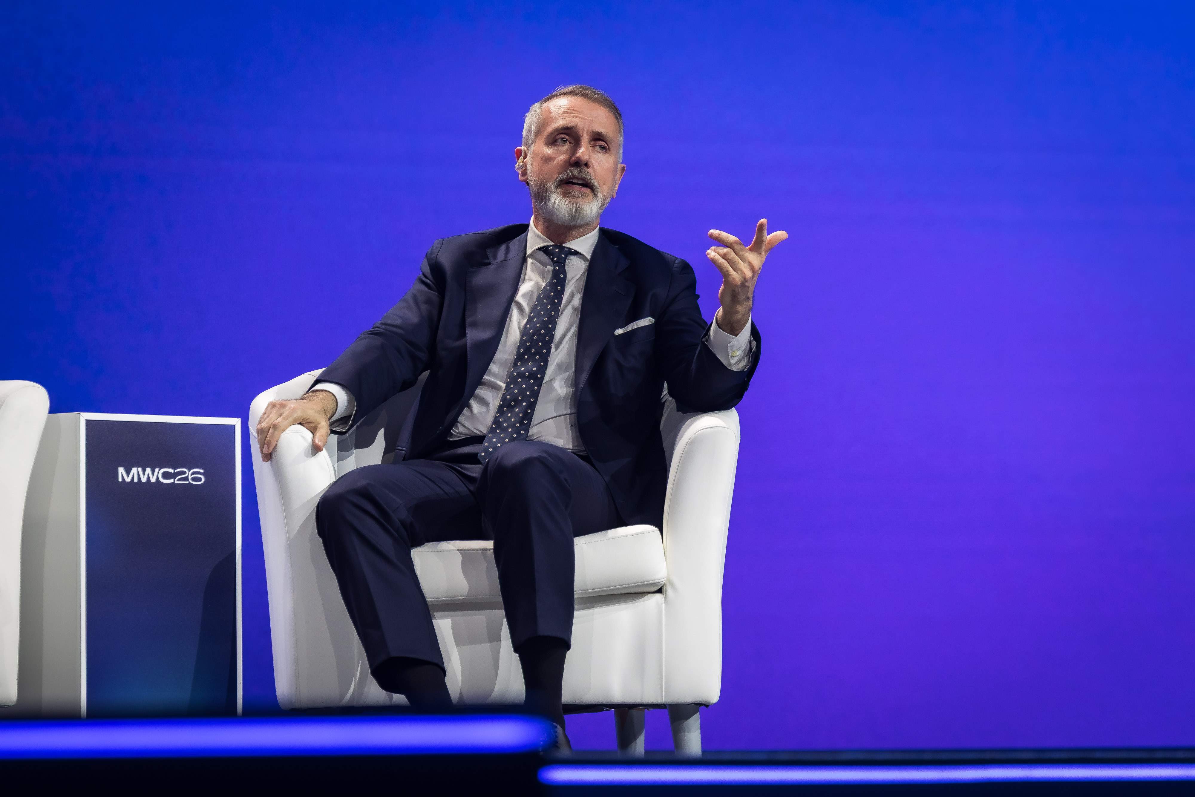 Murtra (Telefónica) urge a Europa una regulacion más laxa en fusiones para ganar escala