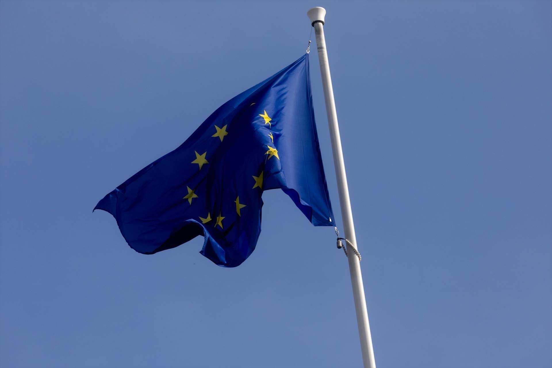 El 77% dels pares demana als governs lleis per controlar empreses d'IA a Europa