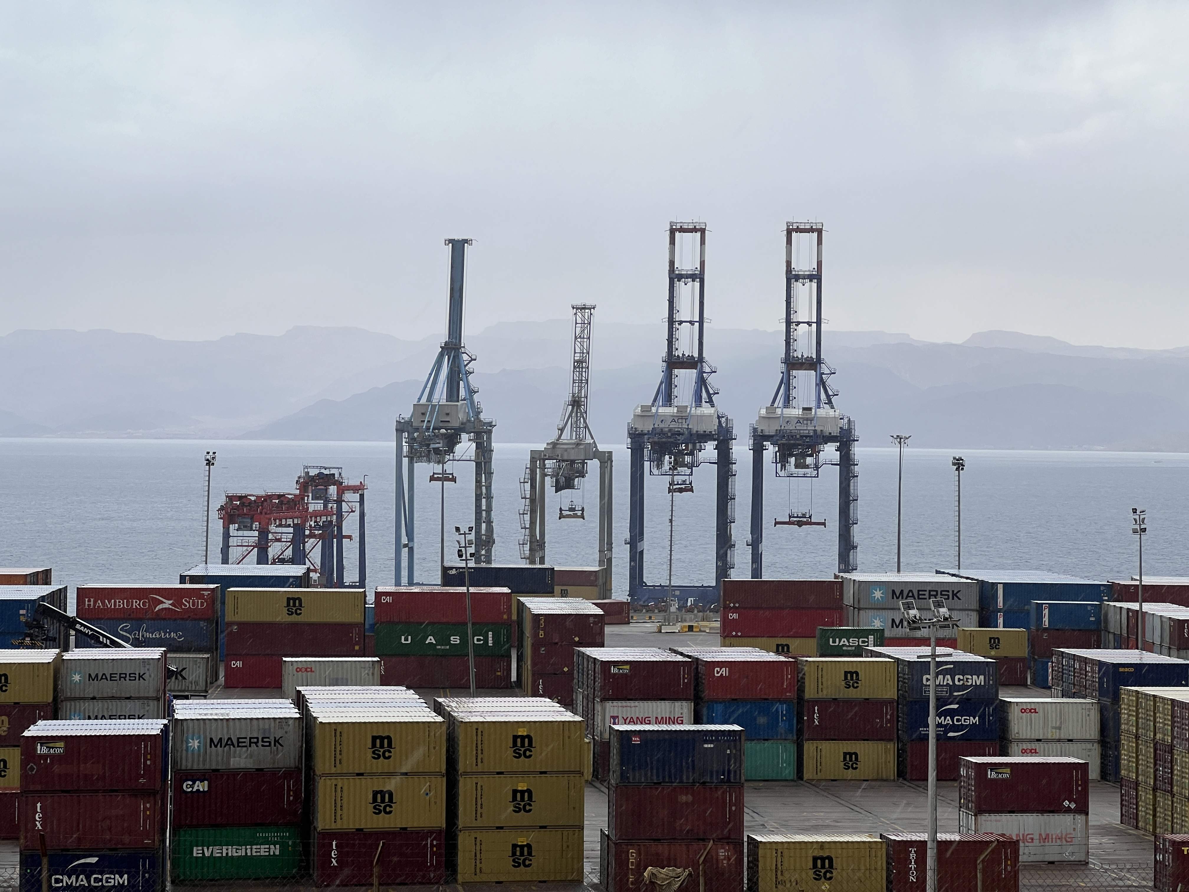 La industria exportadora, más preocupada por China que por Oriente Medio