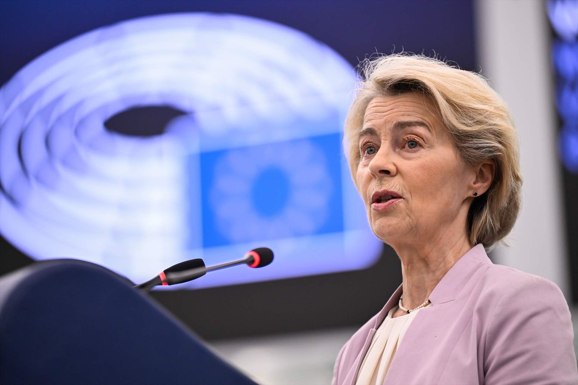 Von der Leyen alerta de més impacte econòmic si s'amplia el conflicte d'Orient Mitjà