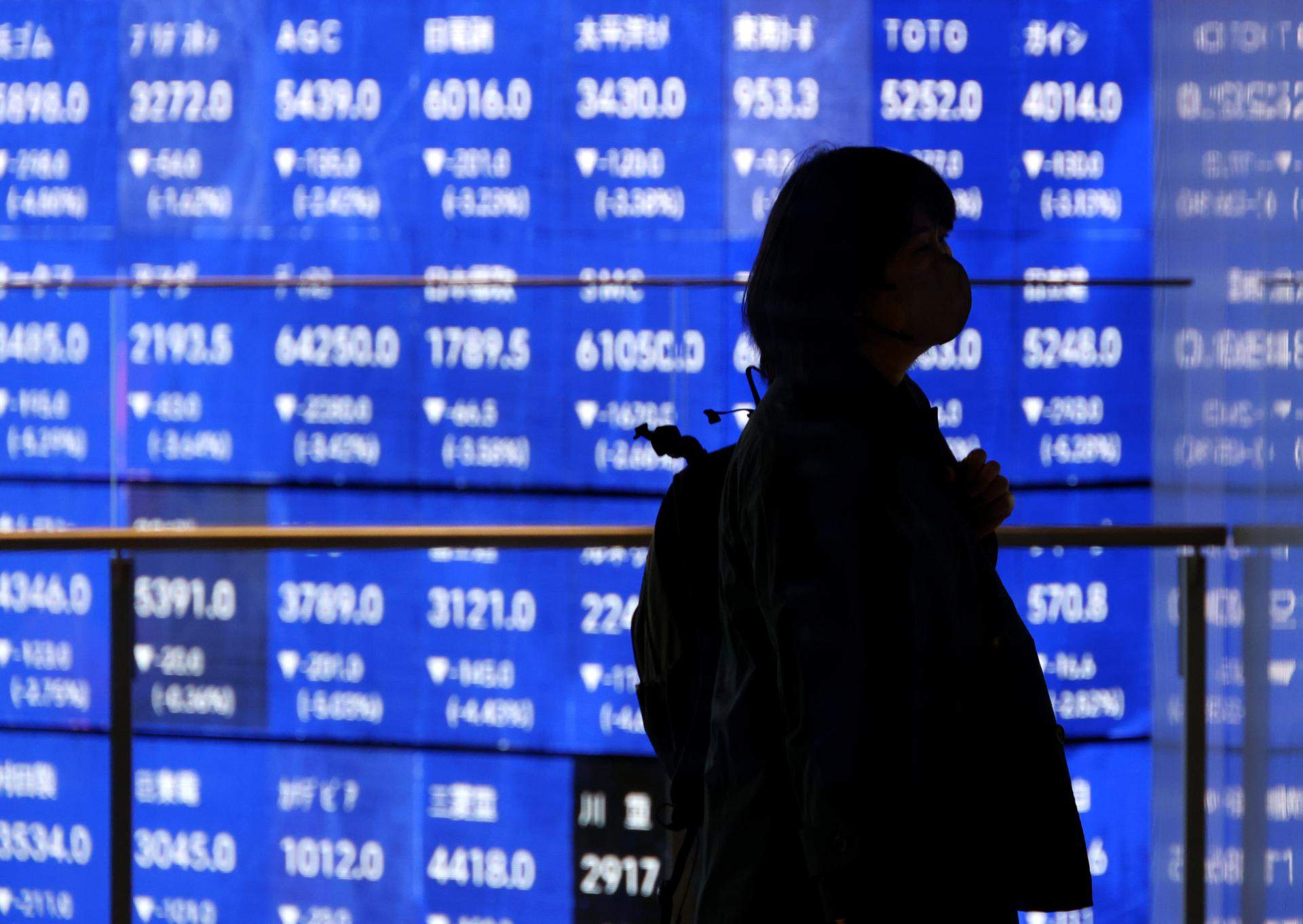 Caos a les borses després de les amenaces de Trump