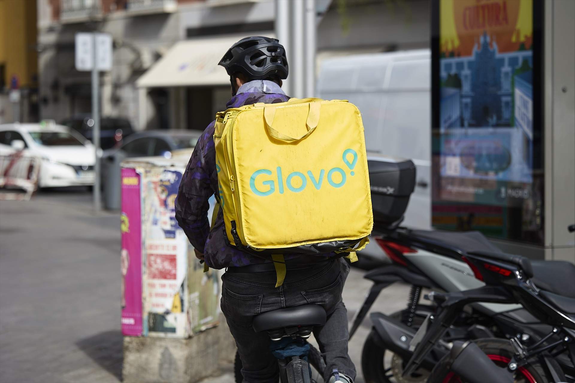 Uber alcanza el 7% de las acciones del grupo propietario de Glovo