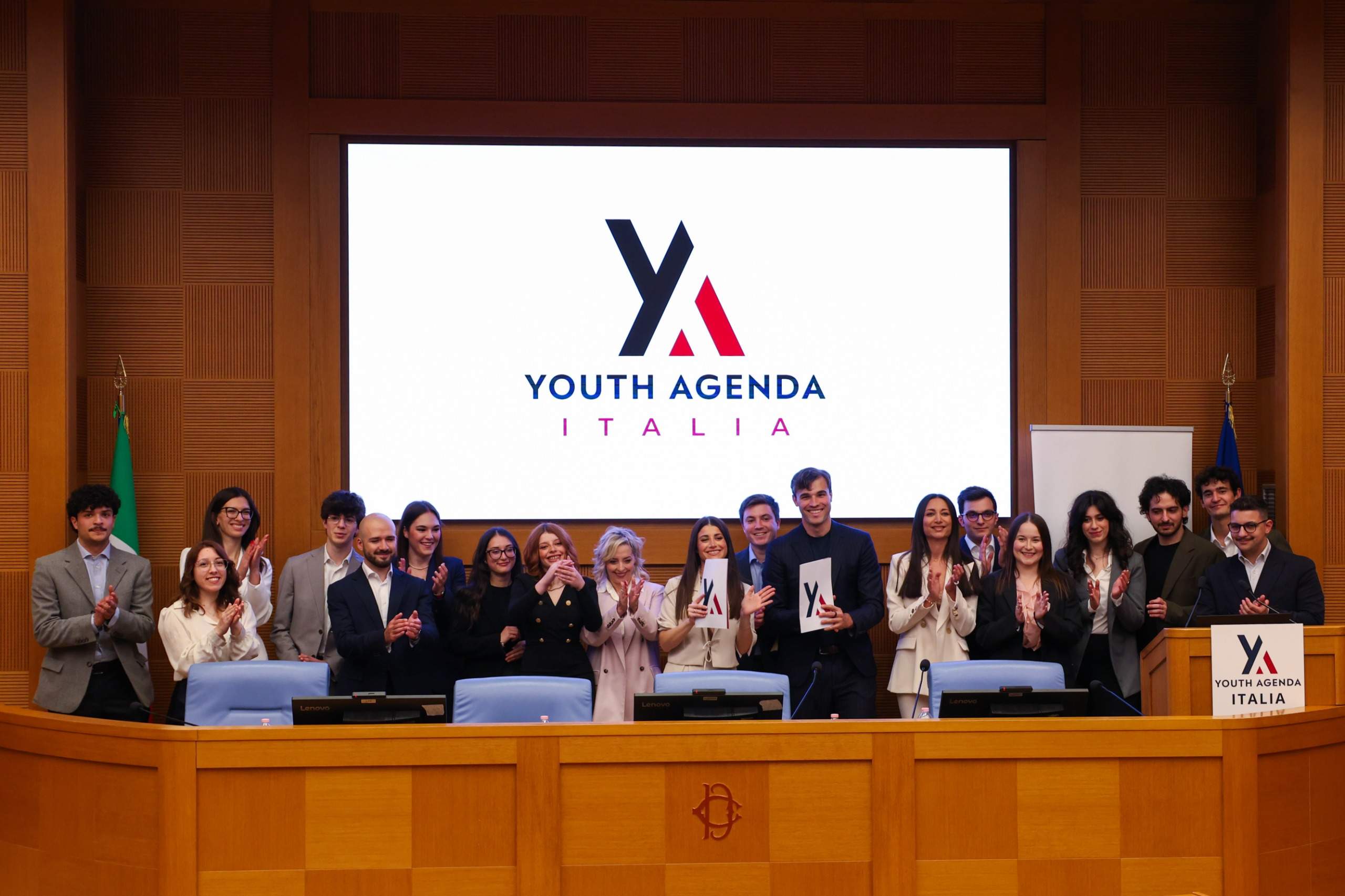 Youth Agenda da el salto a Italia y reúne a más de 400 jóvenes