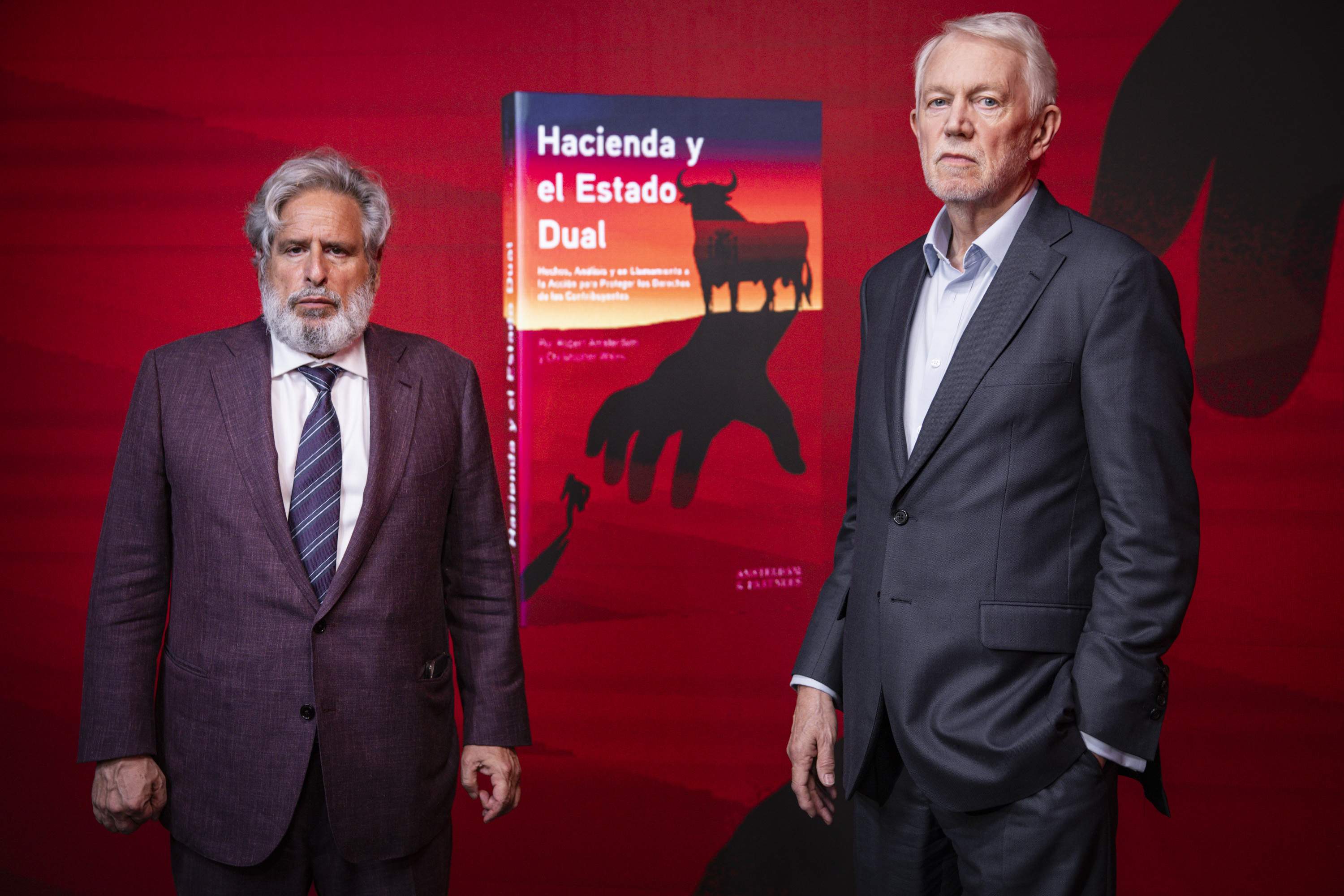 Robert Amsterdam y Christopher Wales: "Hacienda tiene comportamientos mafiosos, como oprimir y confiscar"