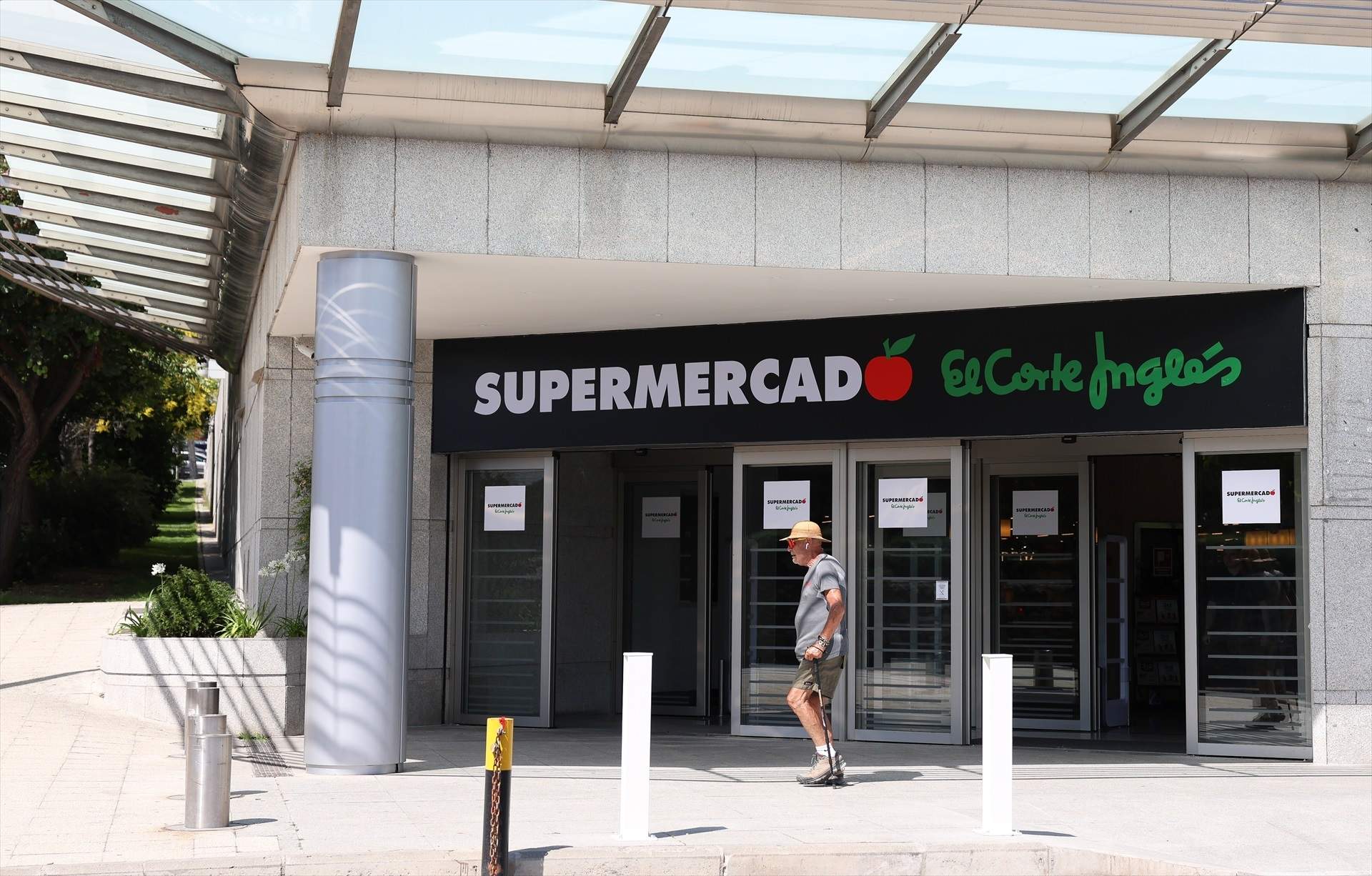 El Corte Inglés rebaixa el preu de 300 productes: així t'afecta la cistella de la compra