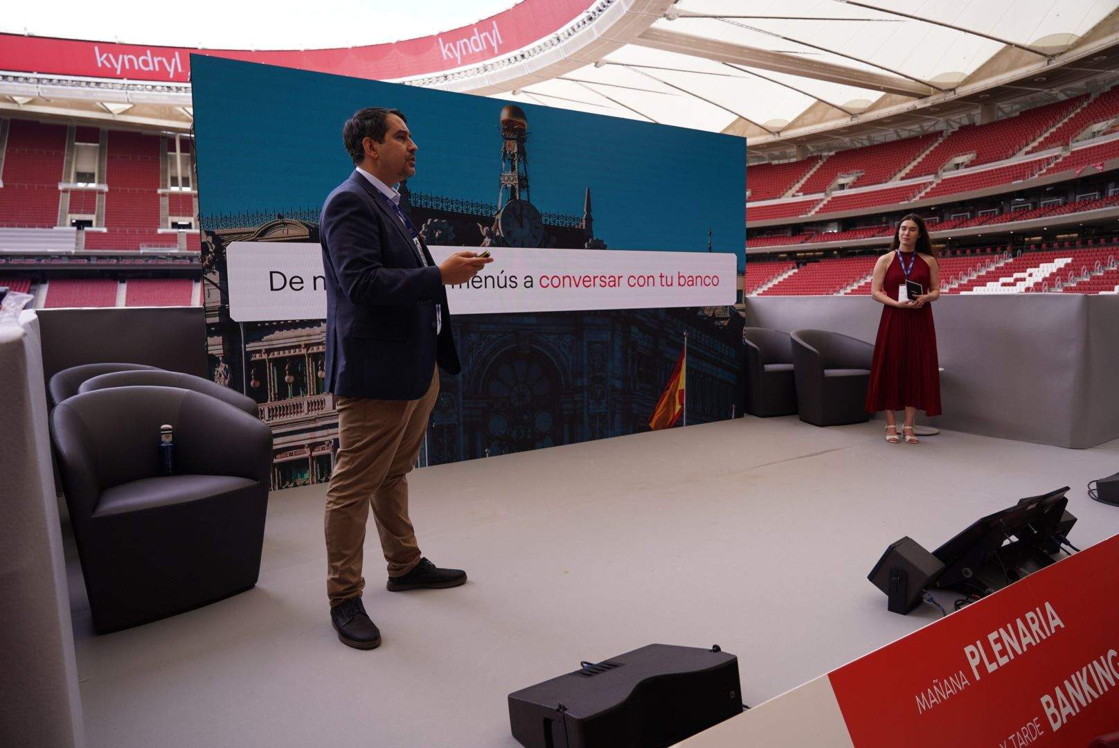 El responsable de IA y Data en Banca de Minsait, Andrés Duque, en el evento Revolution Banking 2026