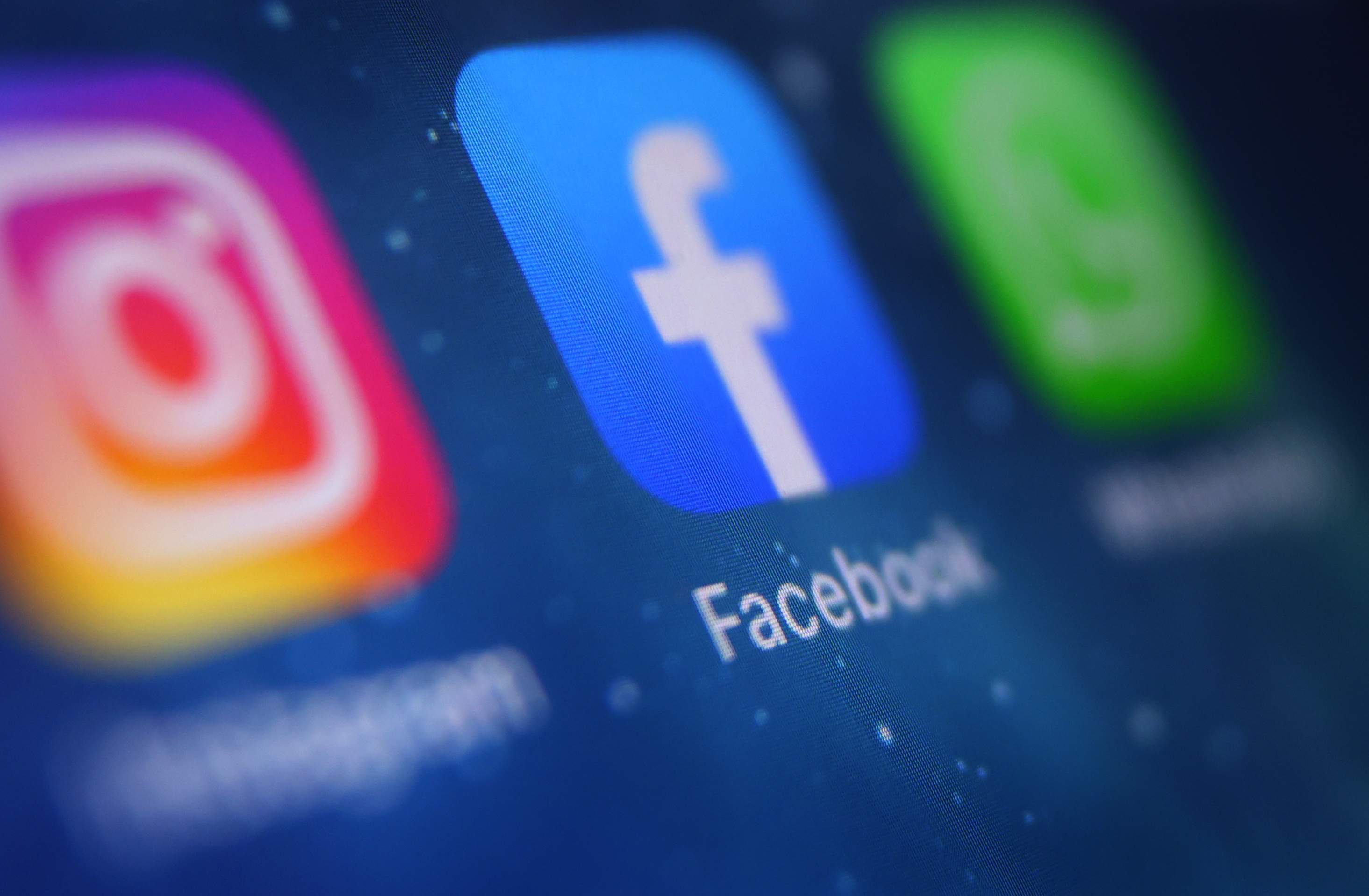 Europa denuncia Meta, TikTok i Google per permetre fraus financers