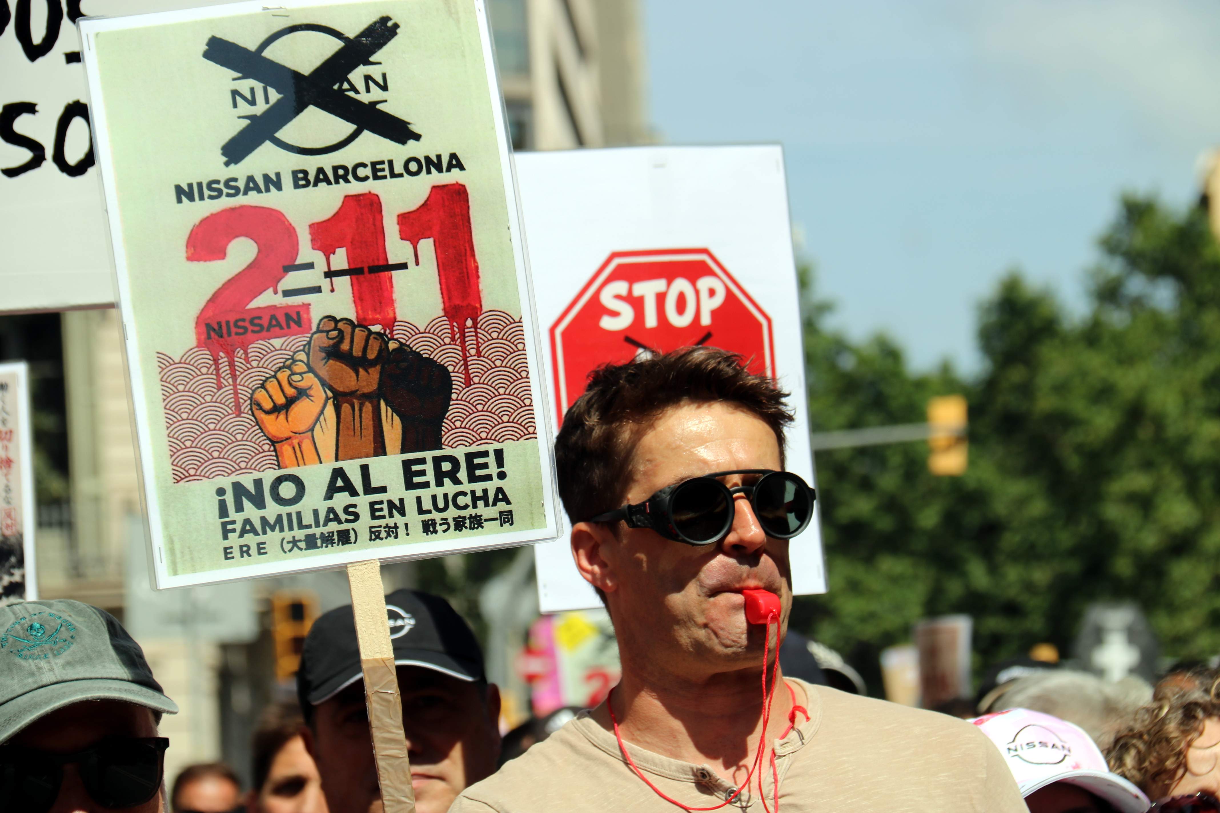 Els treballadors de Nissan a Catalunya es manifesten contra l'ERO que afecta 211 empleats. Foto Nia Escolà / ACN