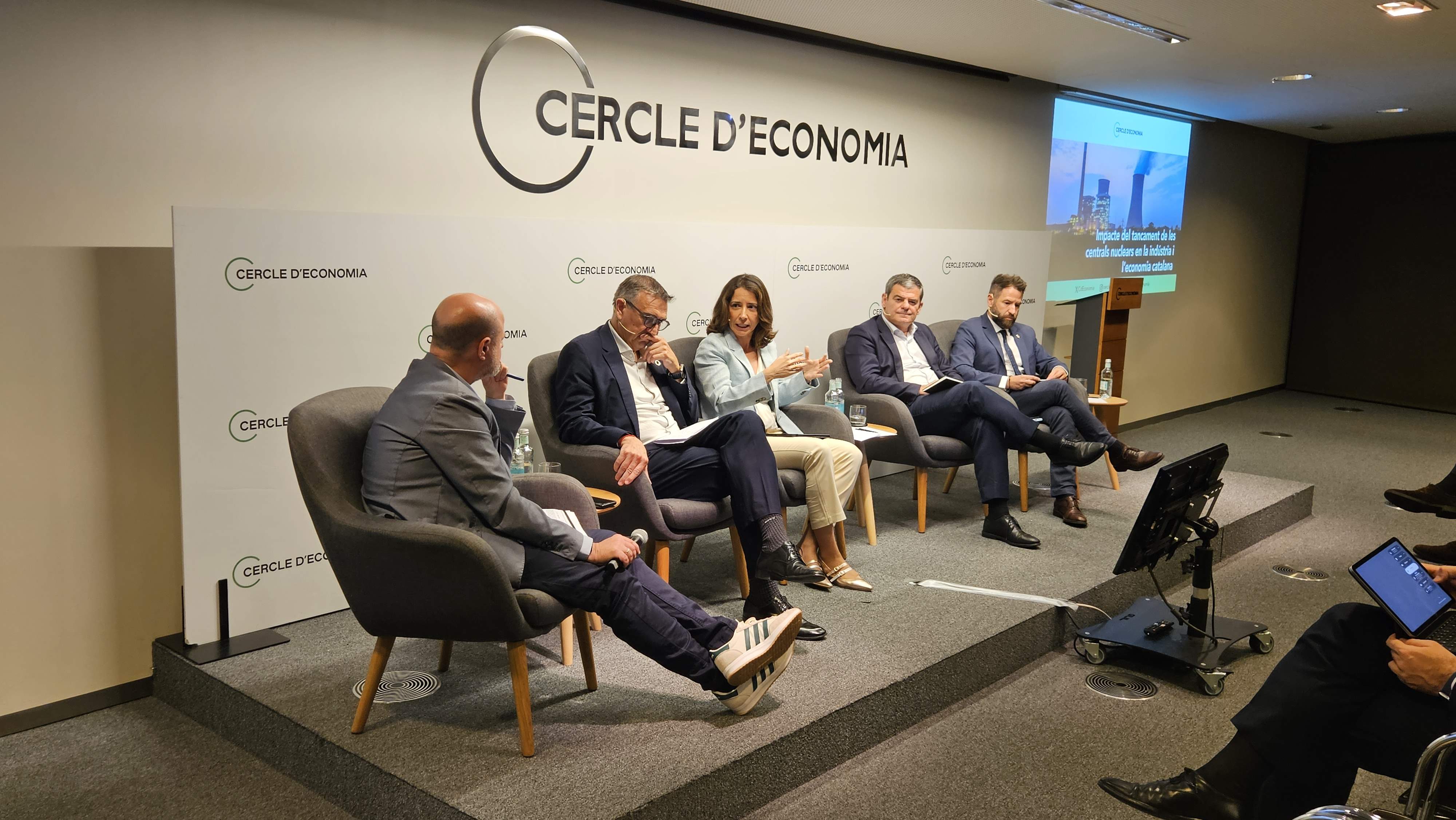 Les nuclears demanen allargar 10 anys més la vida d'Ascó i la resta de centrals