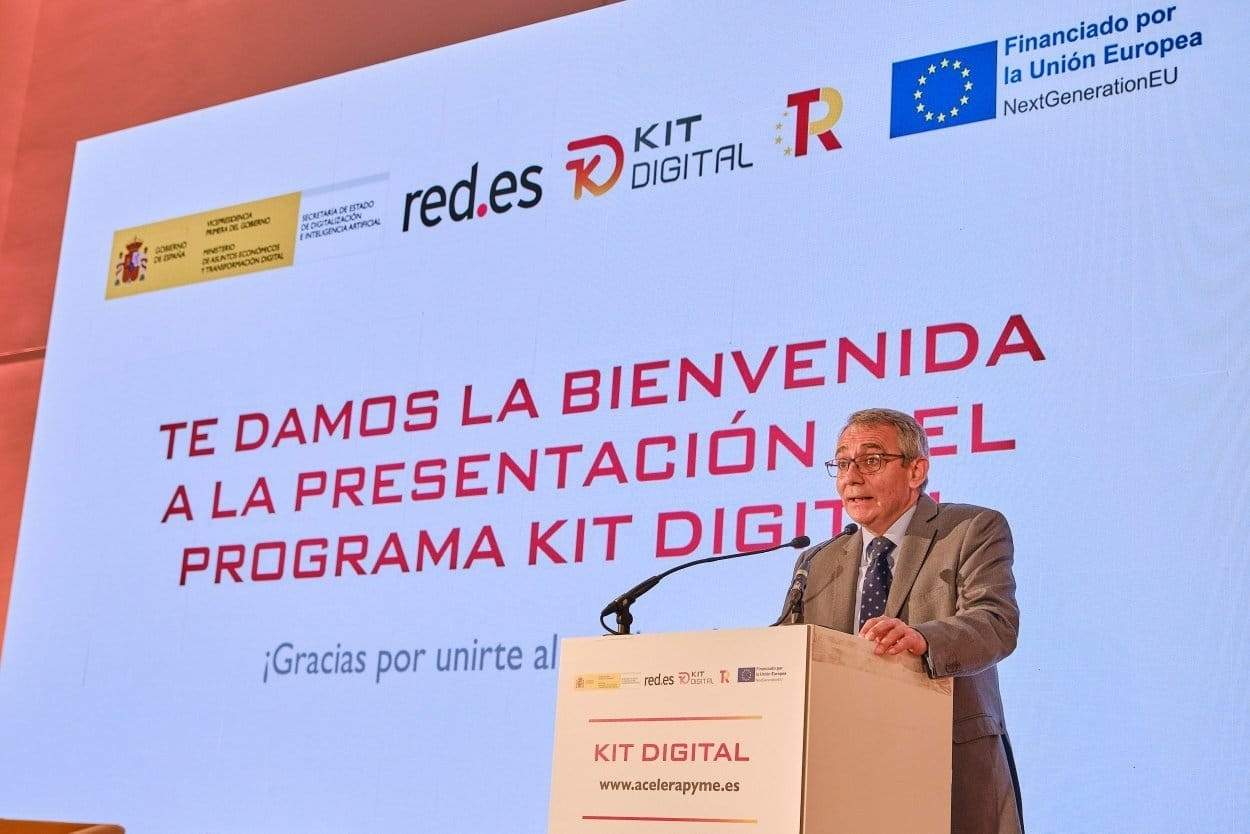 Aquest és l'avís que ara donen als beneficiats pel Kit Digital i si no respons et multen
