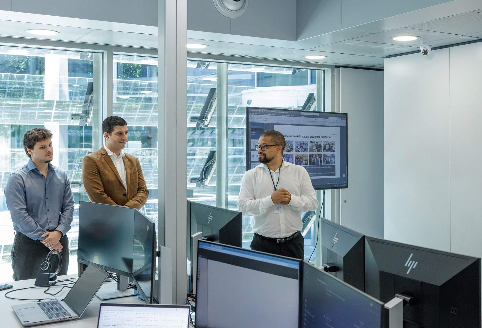 Sala de trabajo del Digital Sales Hub de Festo, en l'Hospitalet de Llobregat (Barcelona)