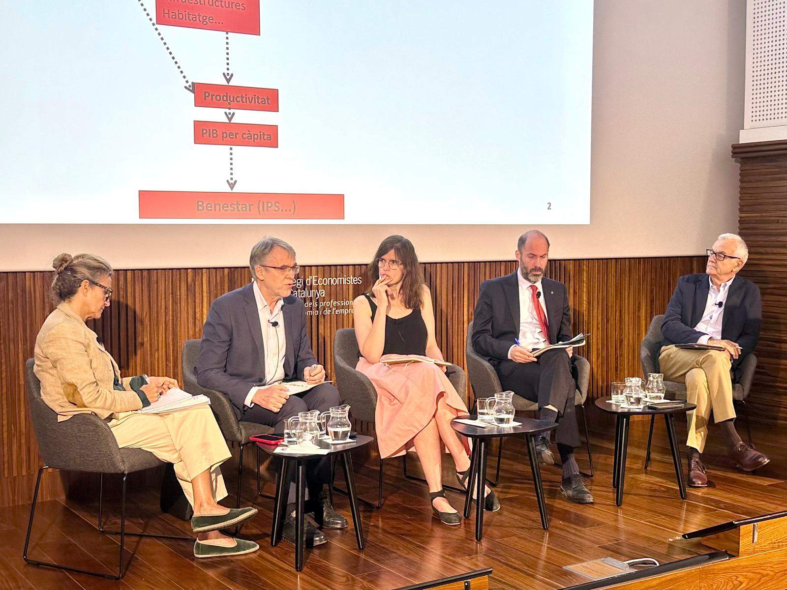 Un eriçó a la política catalana: Junts i el PSC s'enfronten per l'informe Fènix