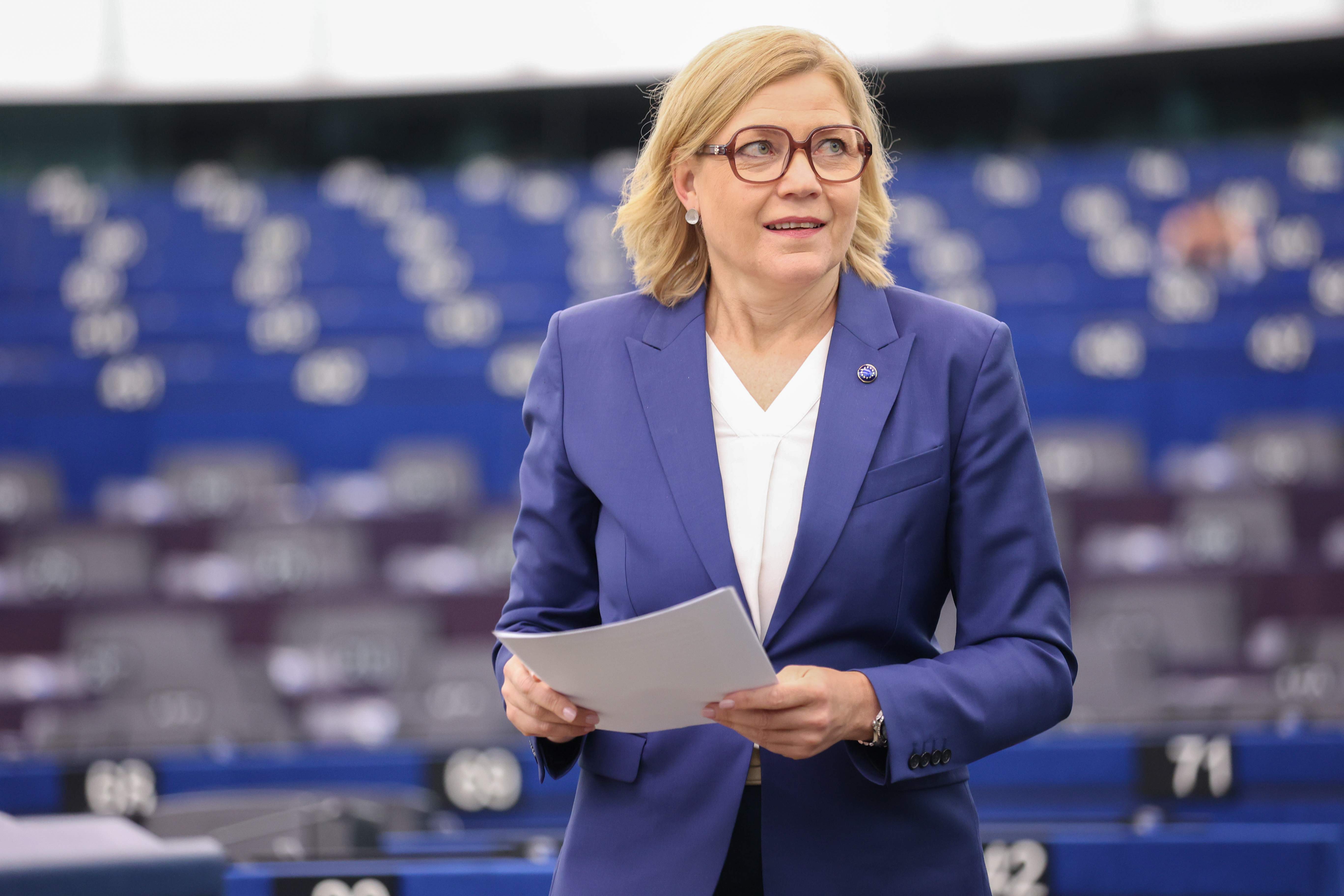Brussel·les reclama un accés anticipat a la IA per prevenir ciberatacs
