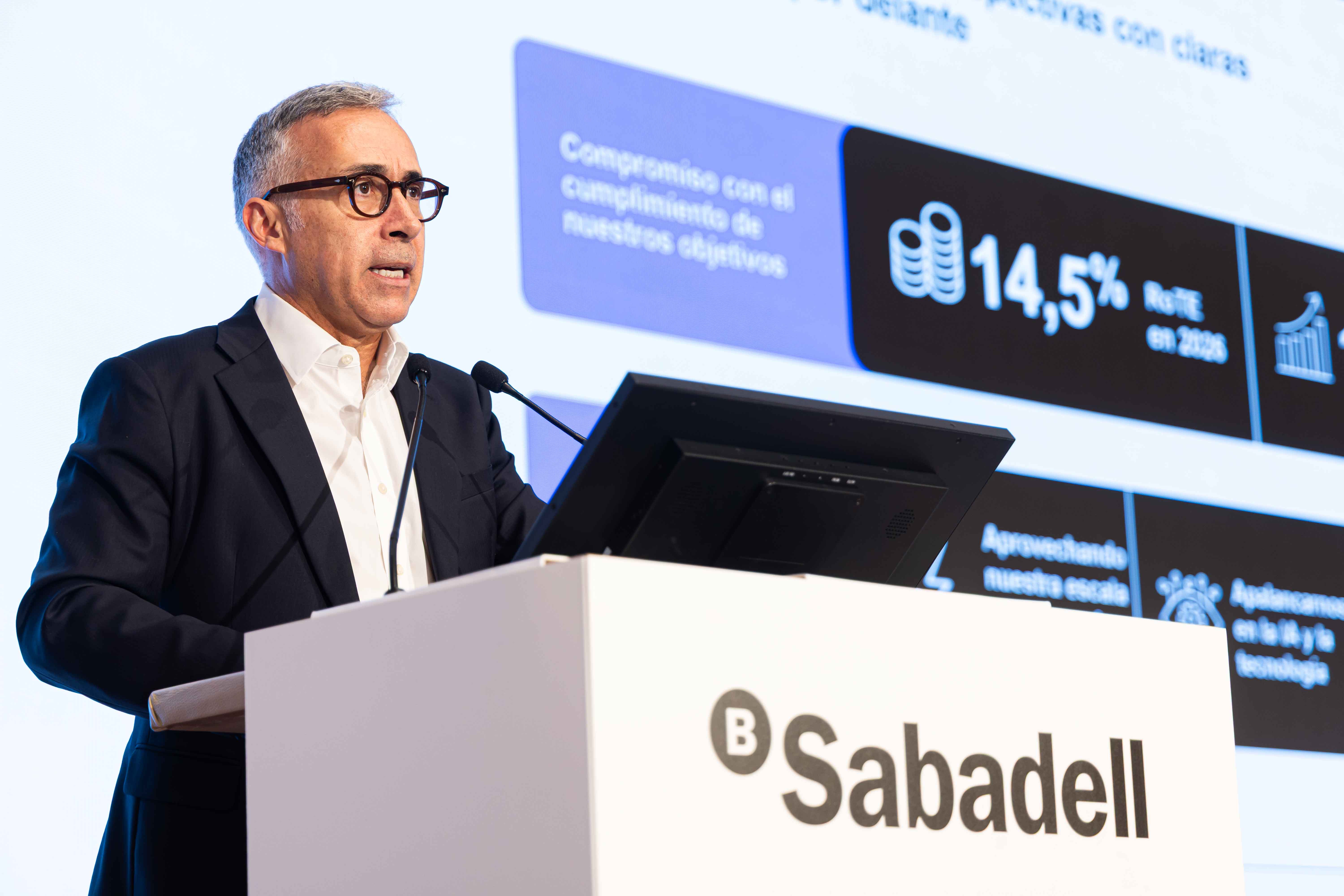 El Sabadell descarta més prejubilacions aquest any i ajustos d'ocupació per la IA