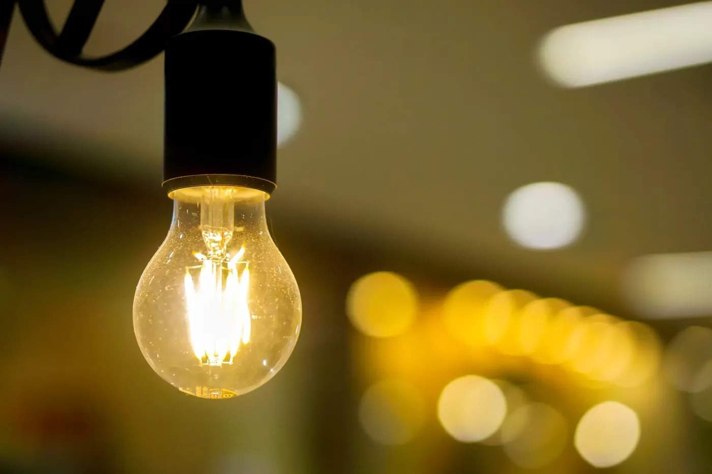 TotalEnergies firma la luz más barata de agosto: otras tarifas ordenadas por precio y modalidad