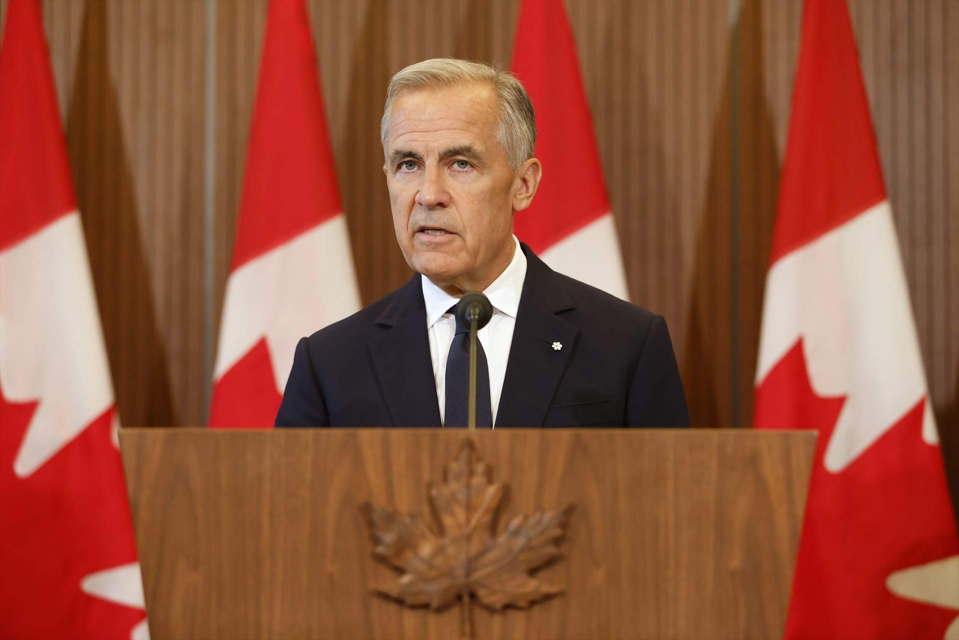 Canadà contraataca: equipara al 50% els aranzels a les importacions americanes