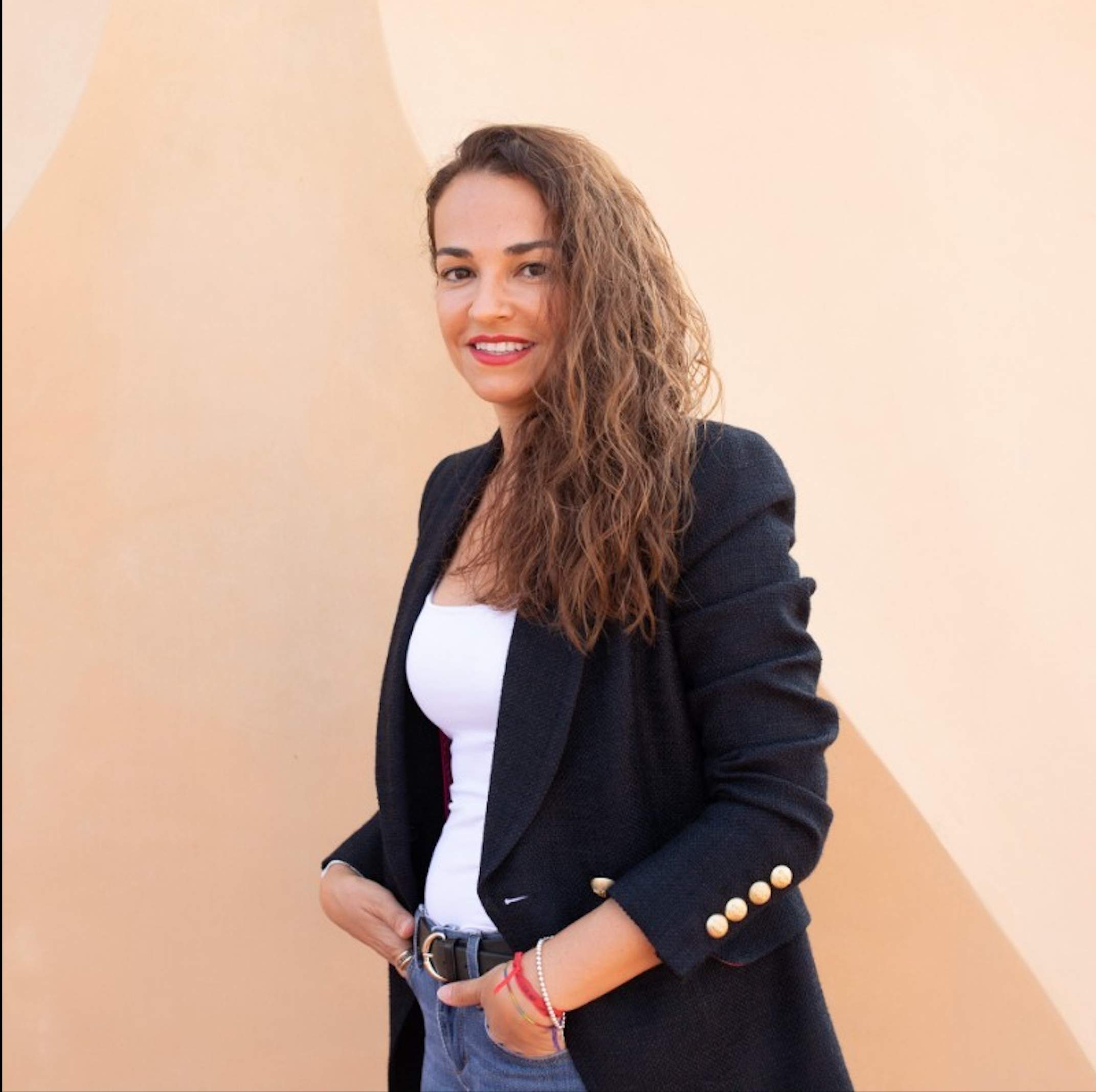 Parlem cambia de presidente: la abogada Sílvia Martínez sustituye a Ernest Pérez Mas