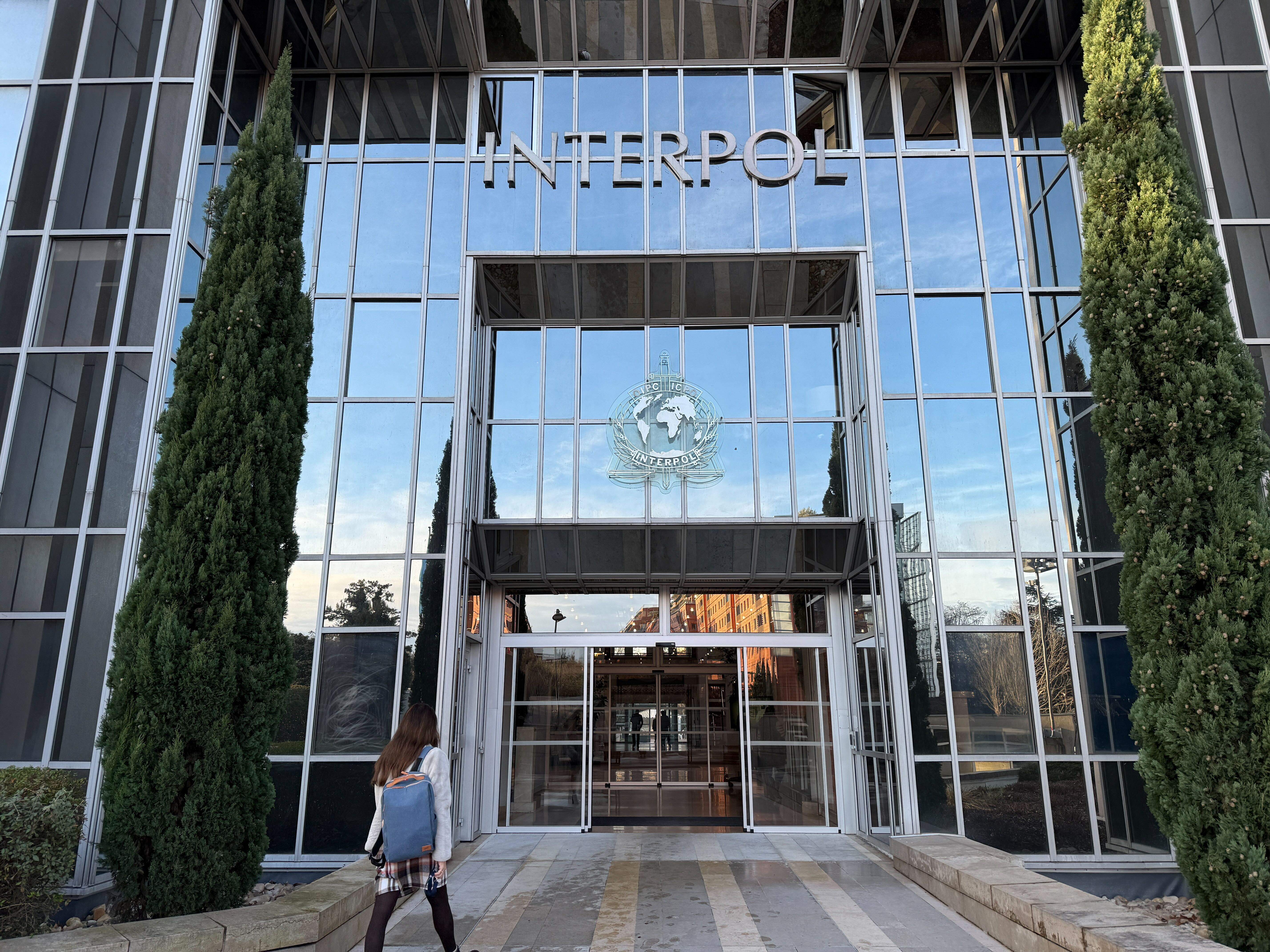 Interpol es dotarà d'IA per fer front al terrorisme