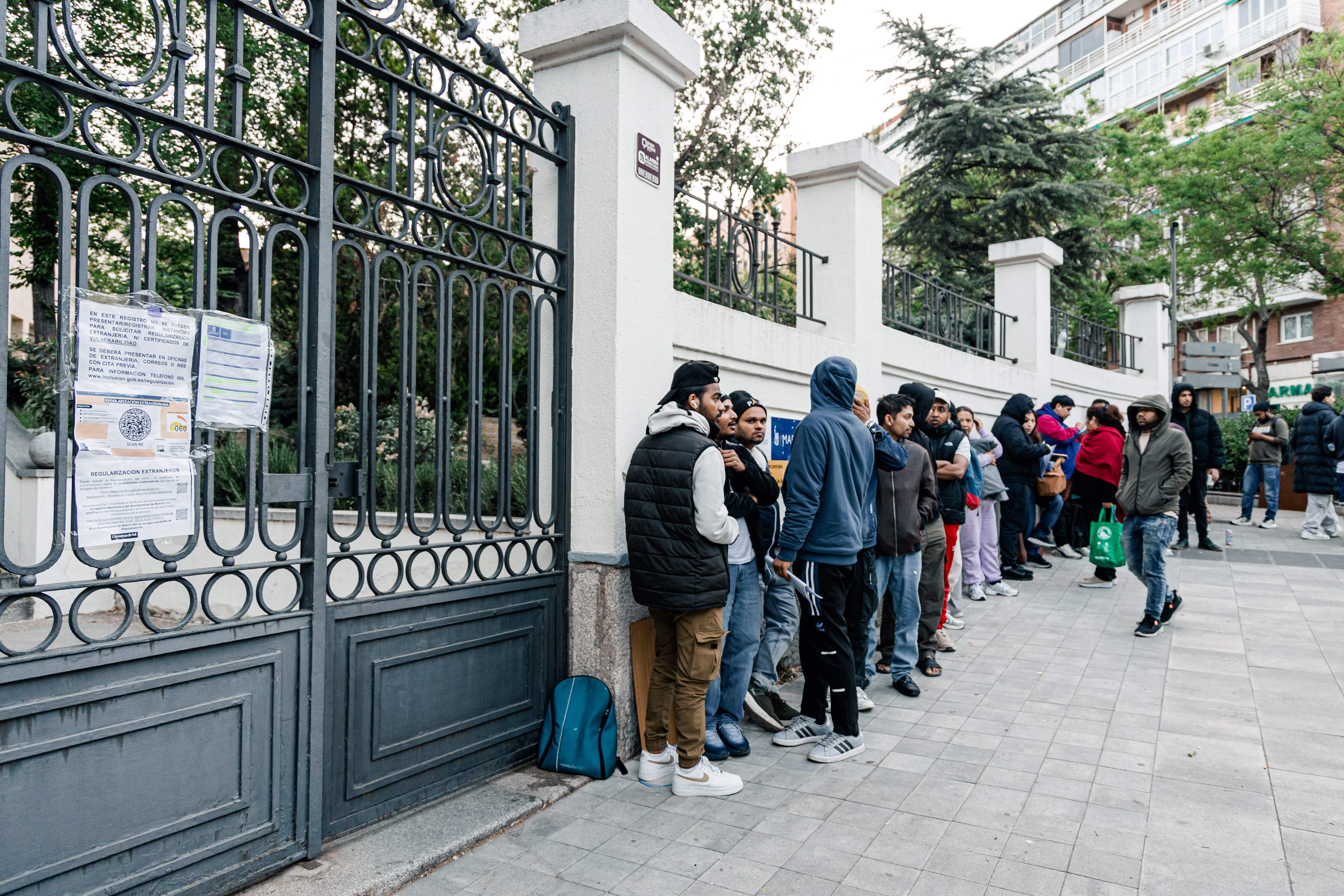 Catalunya ya es la CCAA con más trabajadores extranjeros regularizados: 83.049 hasta septiembre