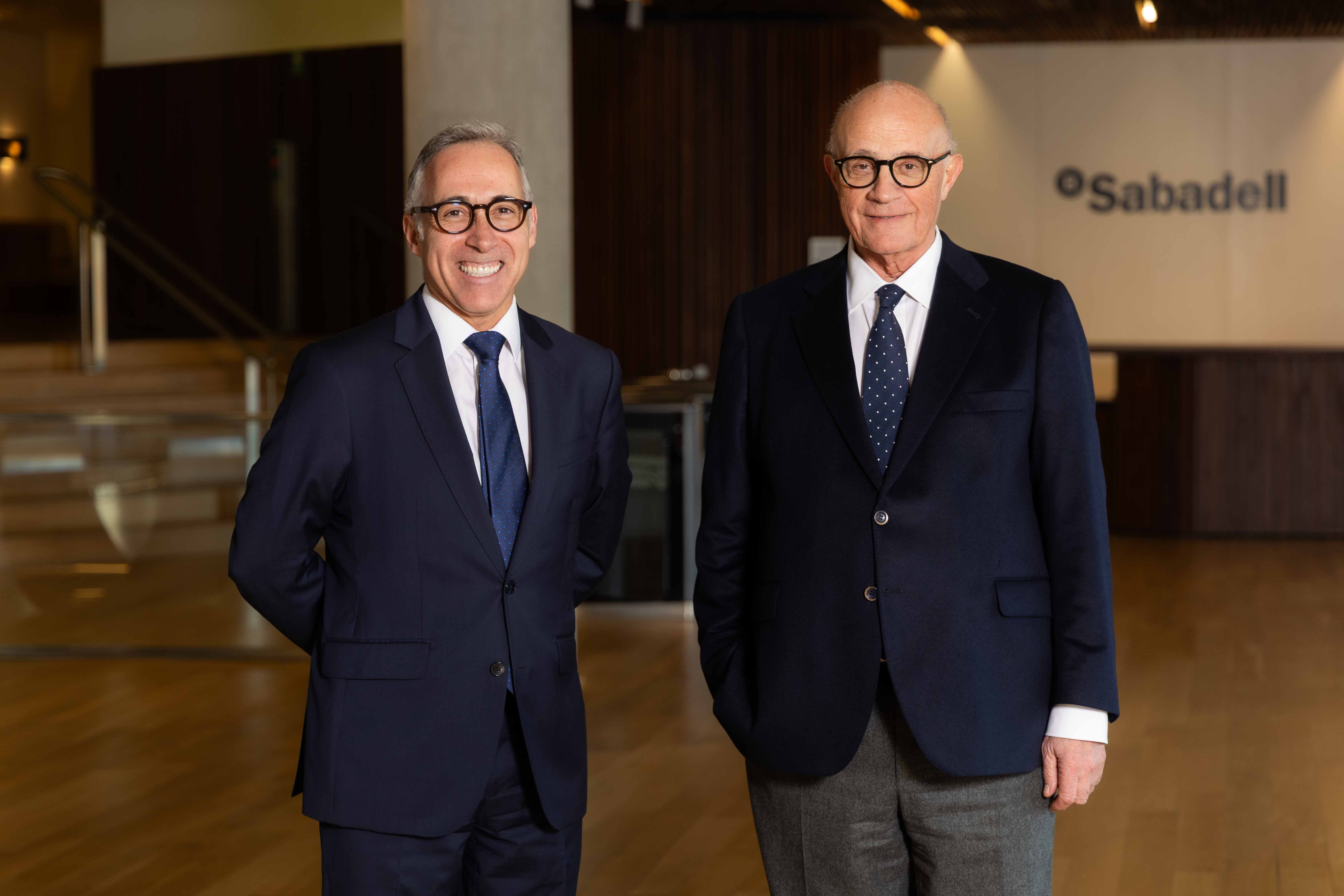 Del mexicà díscol a un banc francès: Oliu i Armengol capgiren l'accionariat de Sabadell