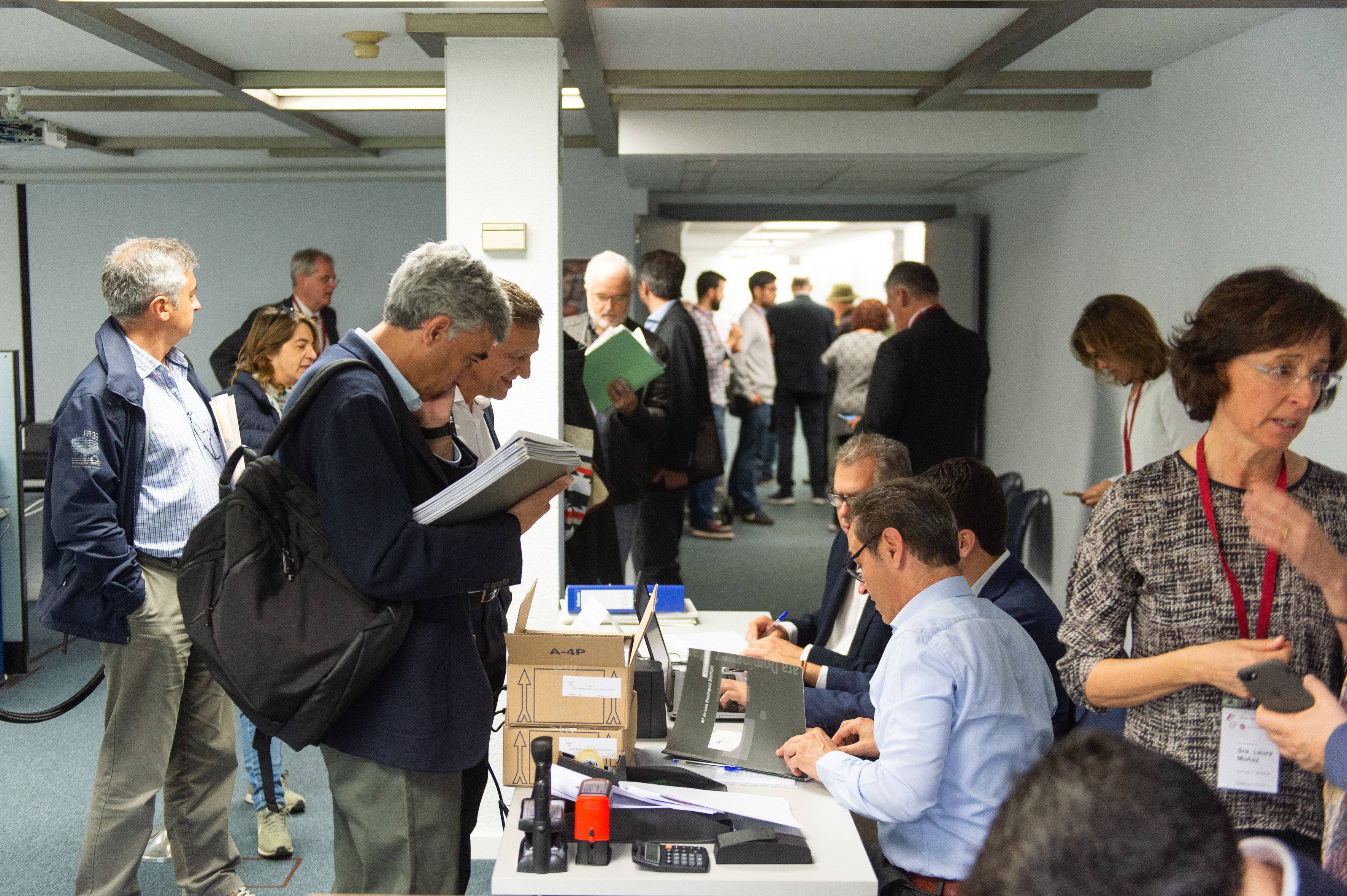 Finaliza el voto telemático en la Cambra y solo queda el presencial