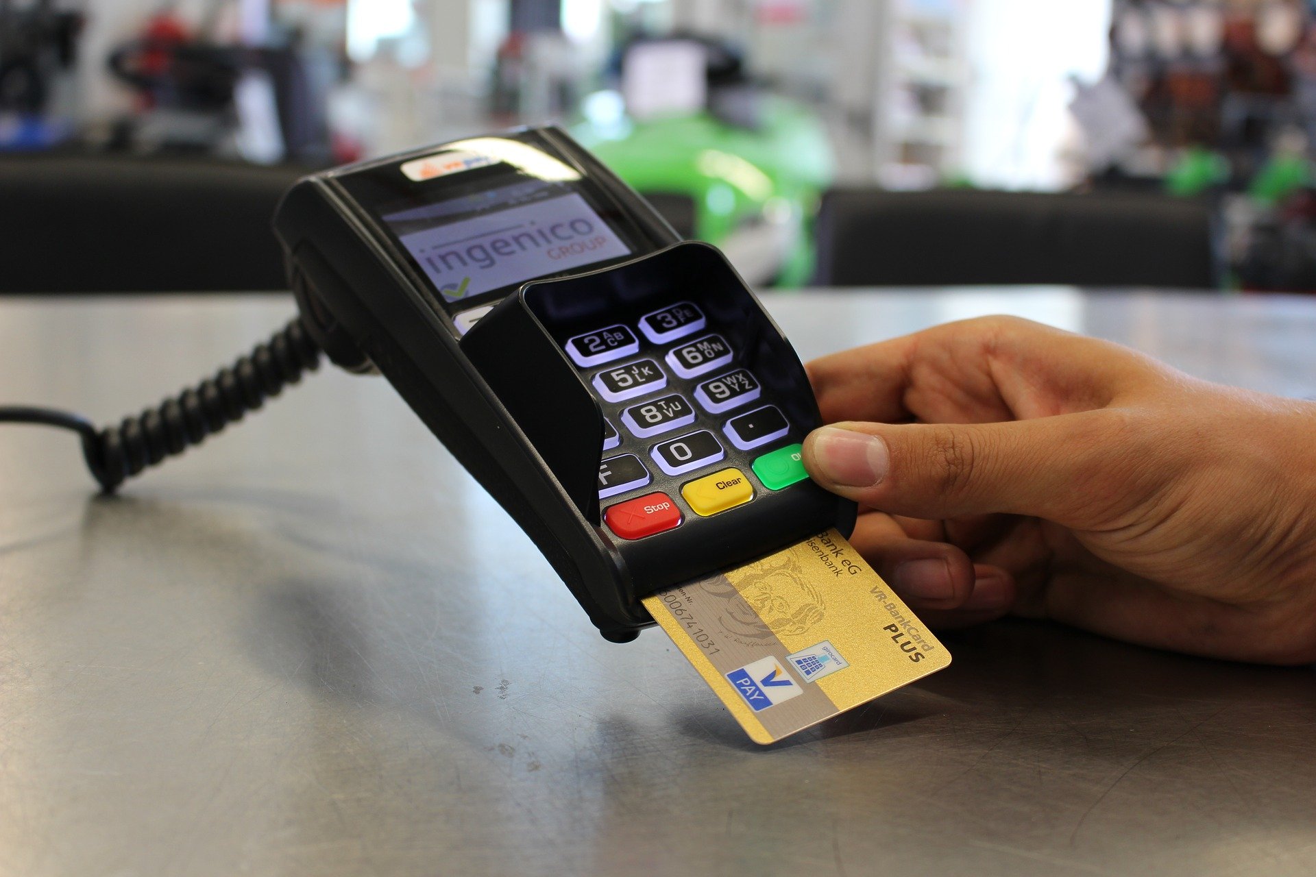 ec cash 1750490 1920 targeta visa mastercard credit pagar PIXABAY