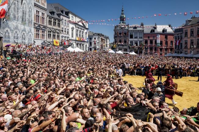 Mons (Bélgica)