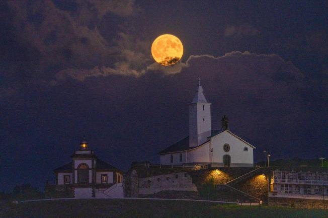Luarca (Asturias)