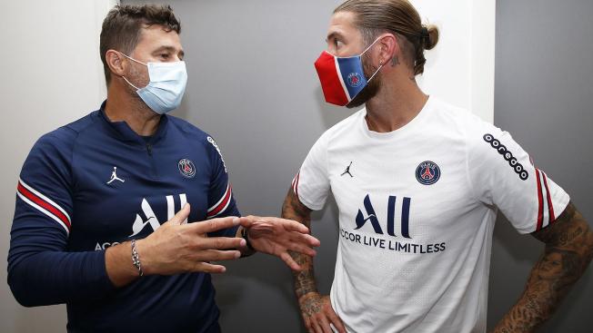 Ramos parla amb el seu nou entrenador, Pochettino