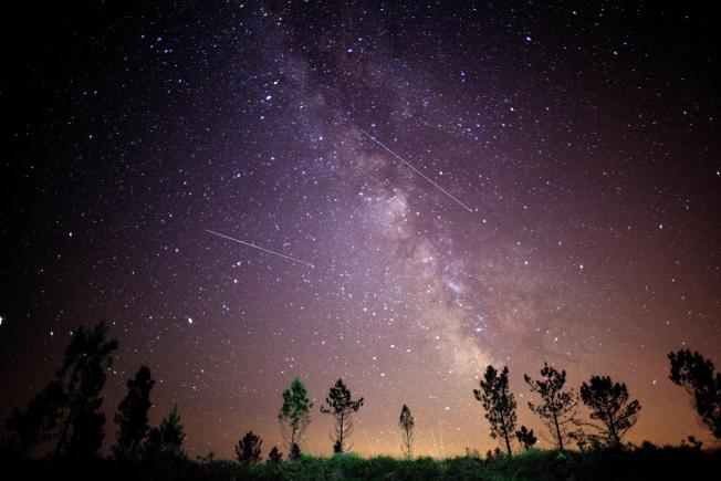 Vía Làctia y lluvia de estrellas|cometas, la combinación perfecta para disfrutar de la noche.