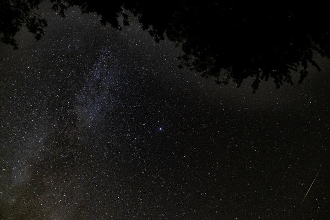 Manto de estrellas muy cerca de Barcelona.
