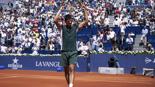 Alcaraz se adjudica el Open Banc Sabadell Alcaraz se adjudica el Open Banc Sabadell
