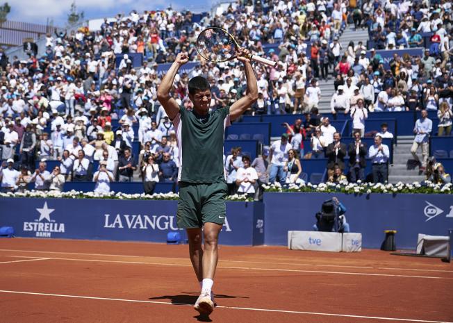 Alcaraz s'adjudica l'Open Banc Sabadell
