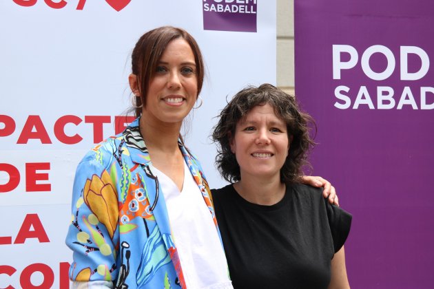 Marta Morell amb l'alcaldessa Marta Farrés Sabadell - ACN