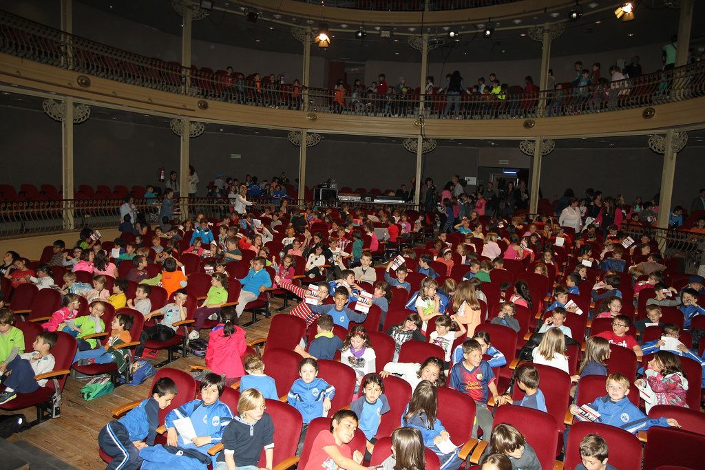 'Anem al Teatre': dos millones de visitas en 20 años