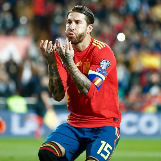 Sergio Ramos mueca @sergioramos