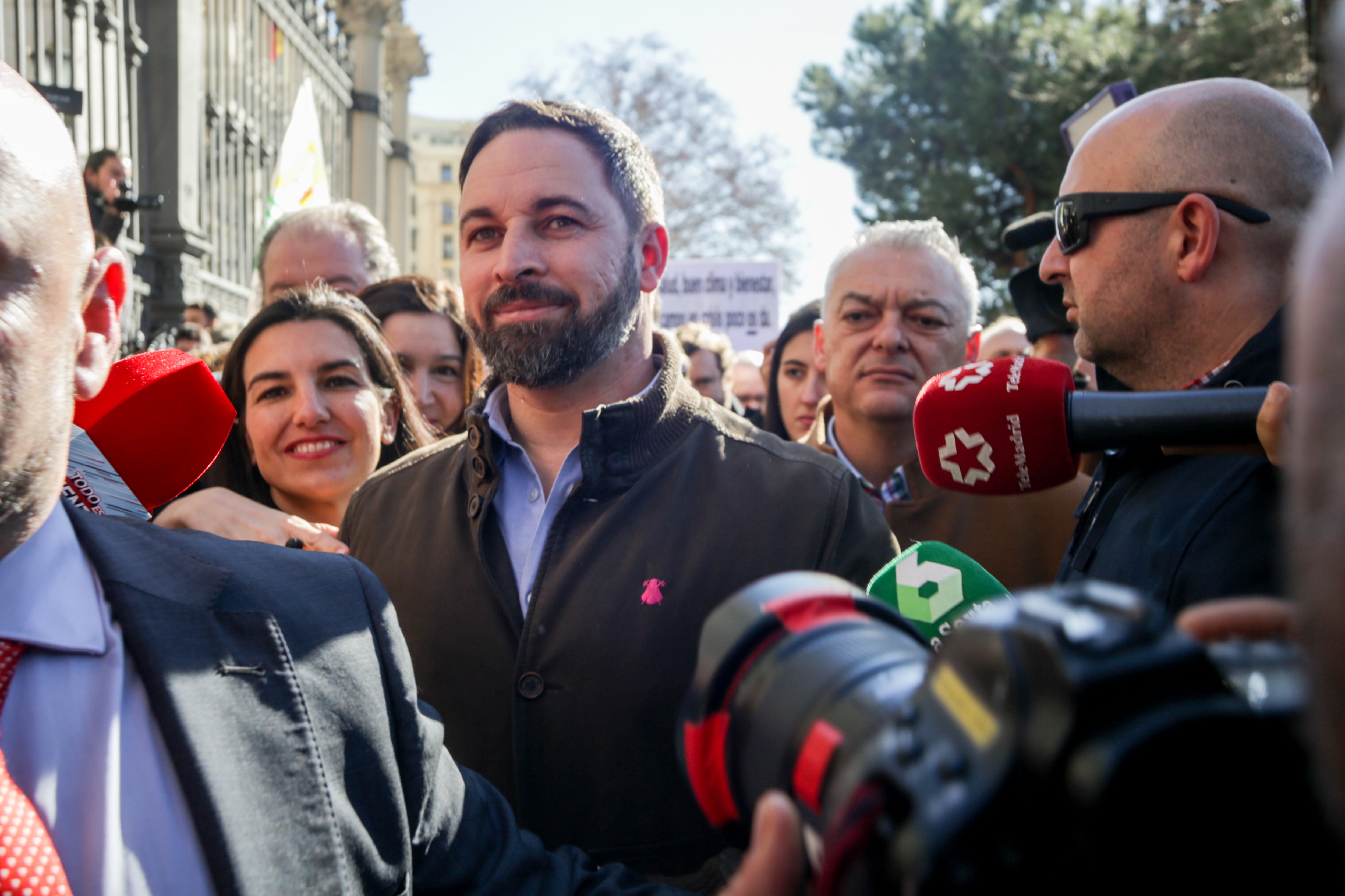 Abascal, esbroncat en una concentració d'agricultors