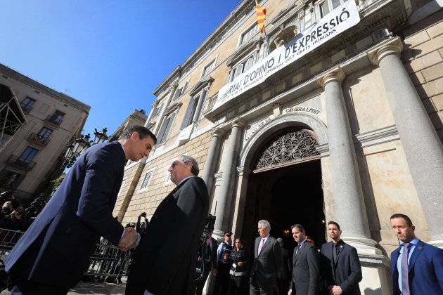 sanchez torra pancarta generalitat Jordi Bedmar