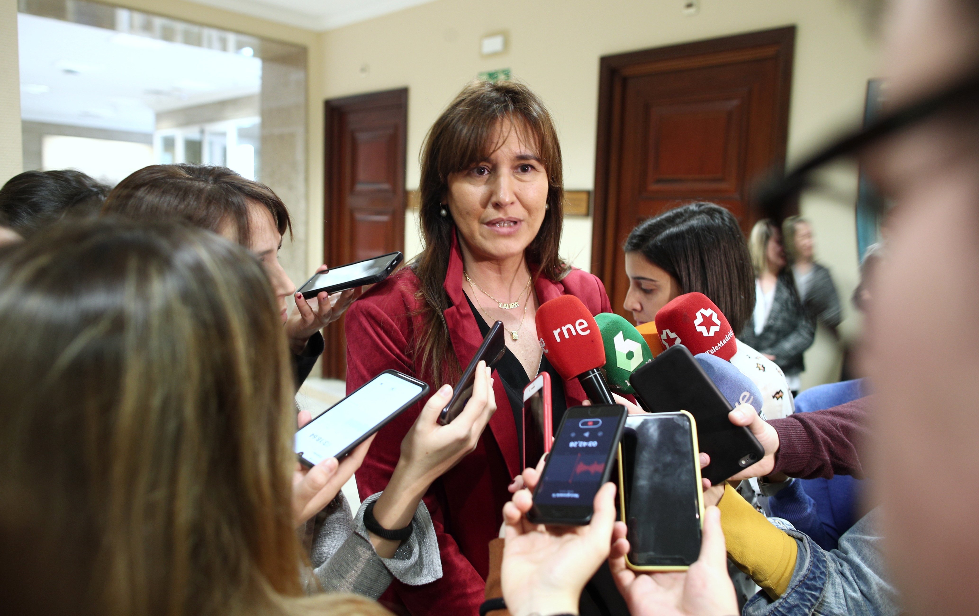 Borràs se queja a Batet de que no se la protegiera de manifestantes de Jusapol