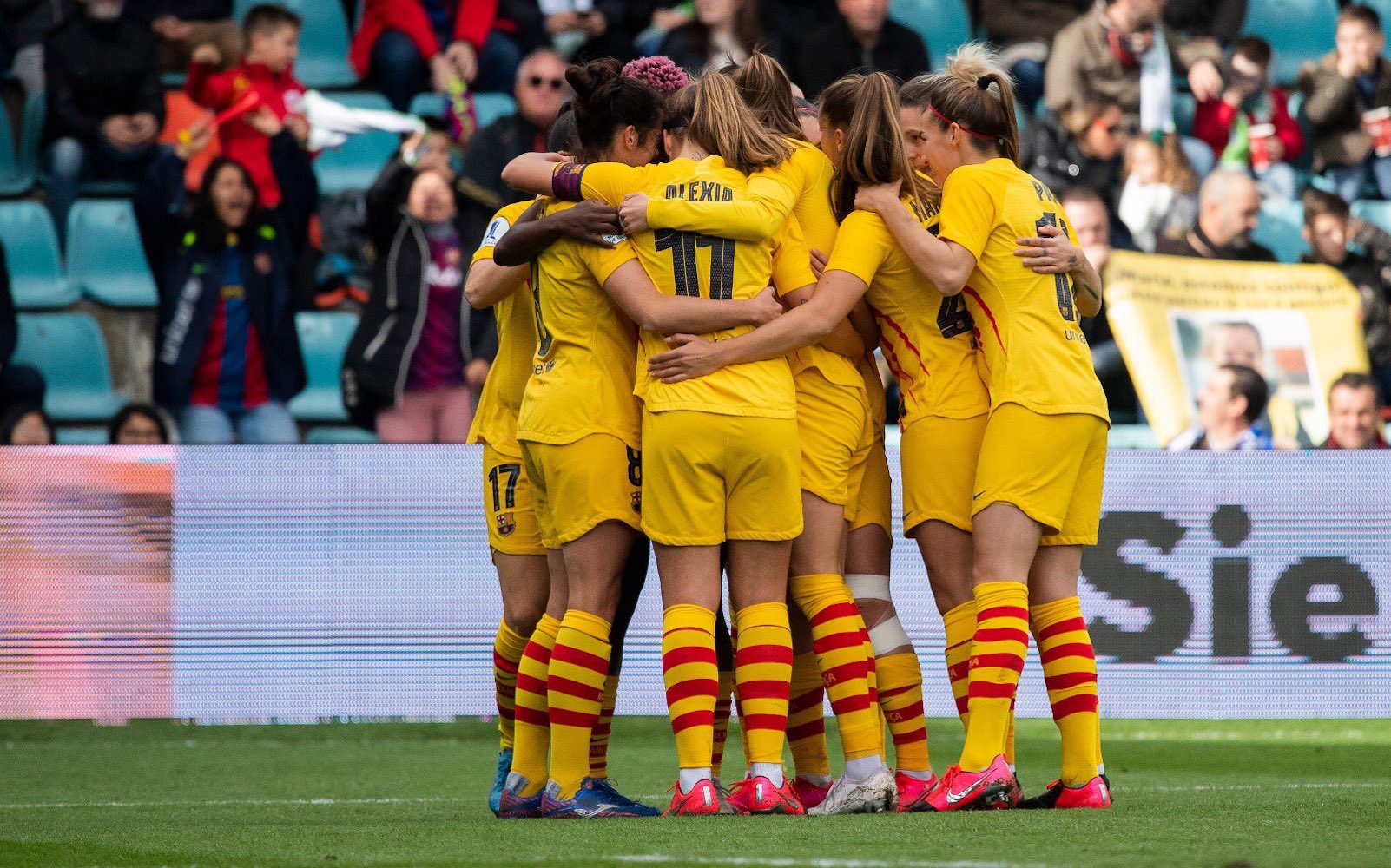 El Barça recupera la hegemonía y gana la primera Supercopa de España (1-10)