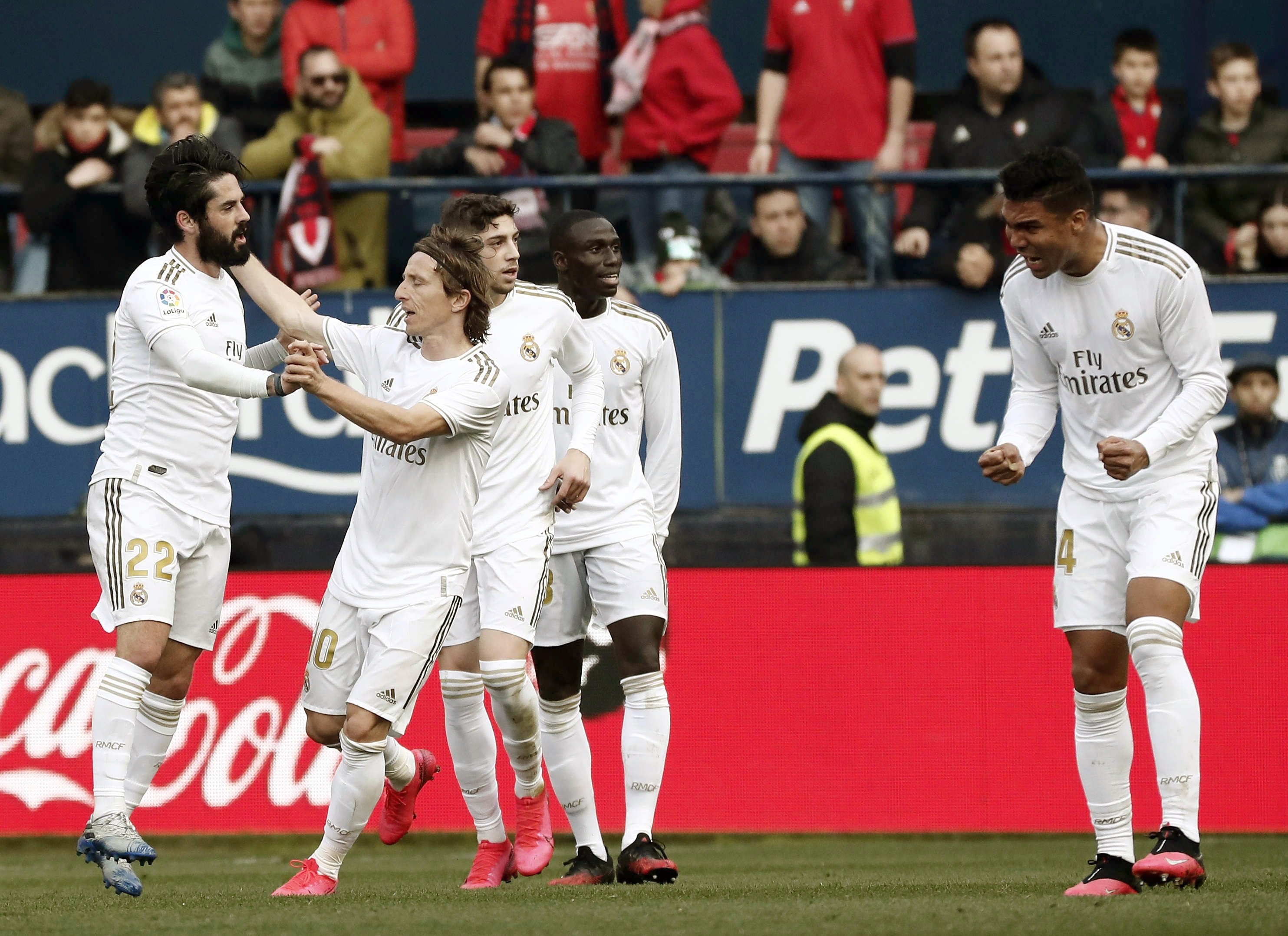 El Madrid gana al Osasuna en una tarde complicada para los de Zidane (1-4)