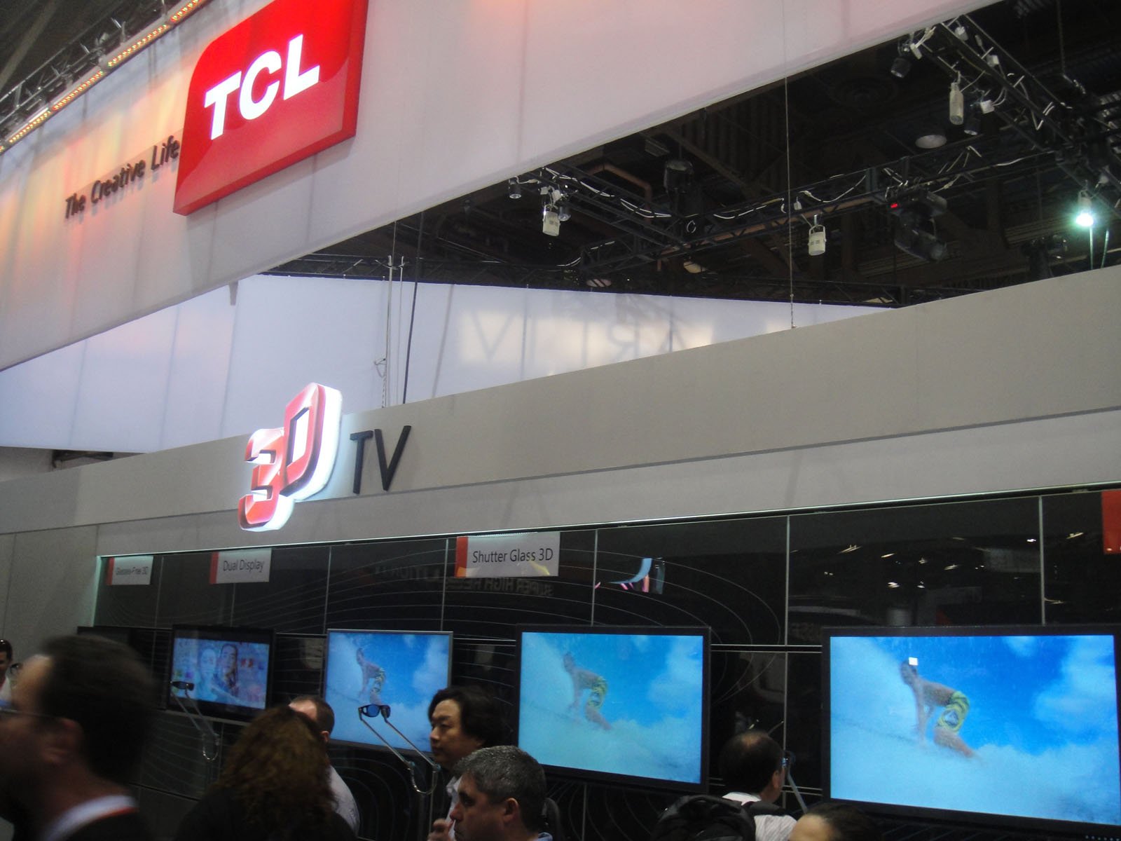 TCL cancel·la la roda de premsa internacional però no la resta d'agenda al MWC