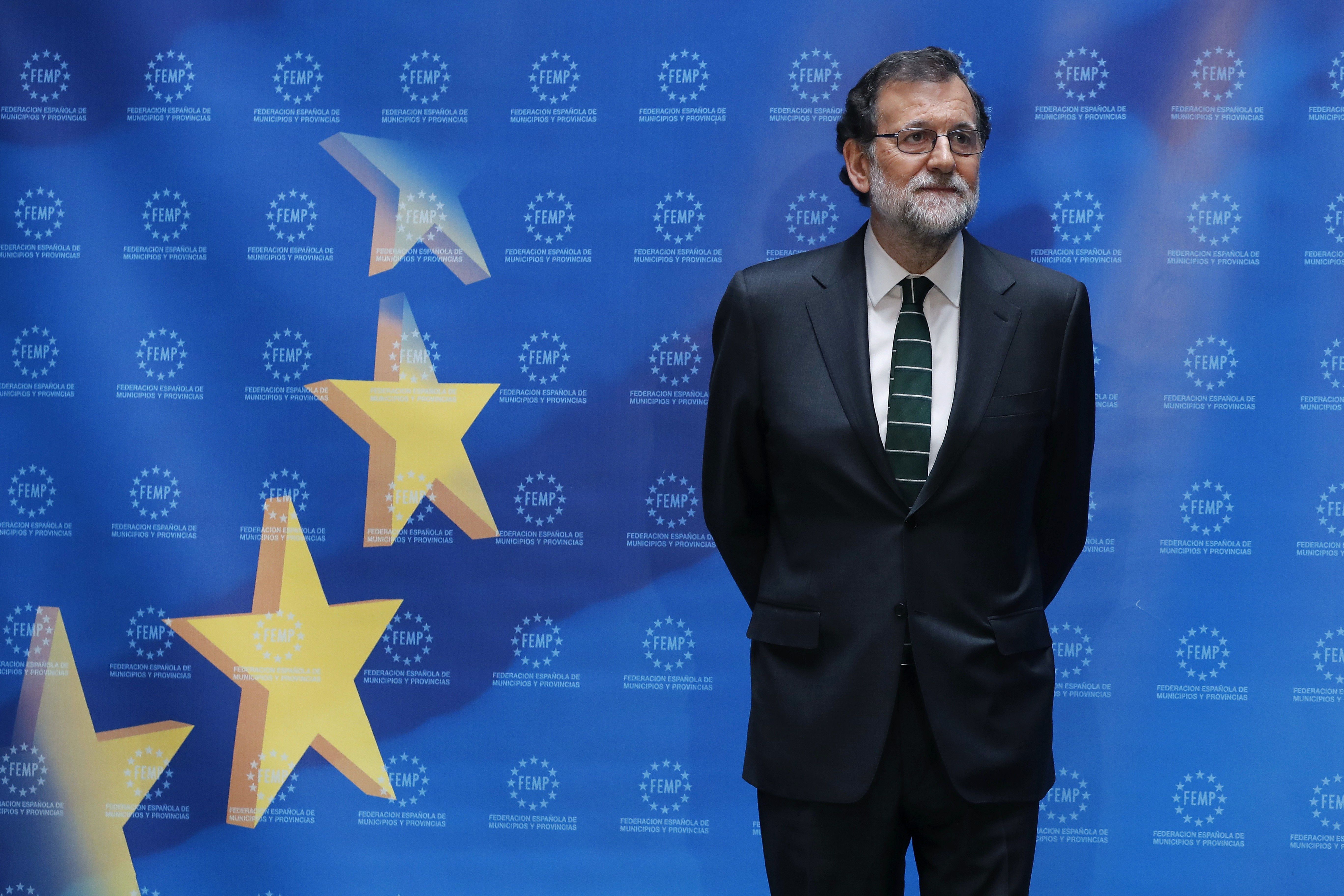 Un 49% de los españoles, enfadados con Rajoy por cómo afronta el procés