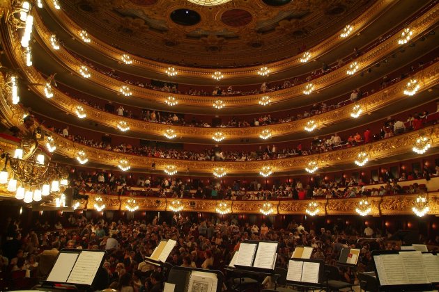 Liceu   desigualtats culturals Josep Renalias CC 3.0 viquipèdia