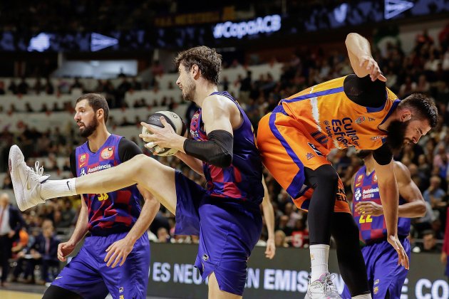 Tomic Mirotic Barca Valencia Copa del Rei basquet EFE