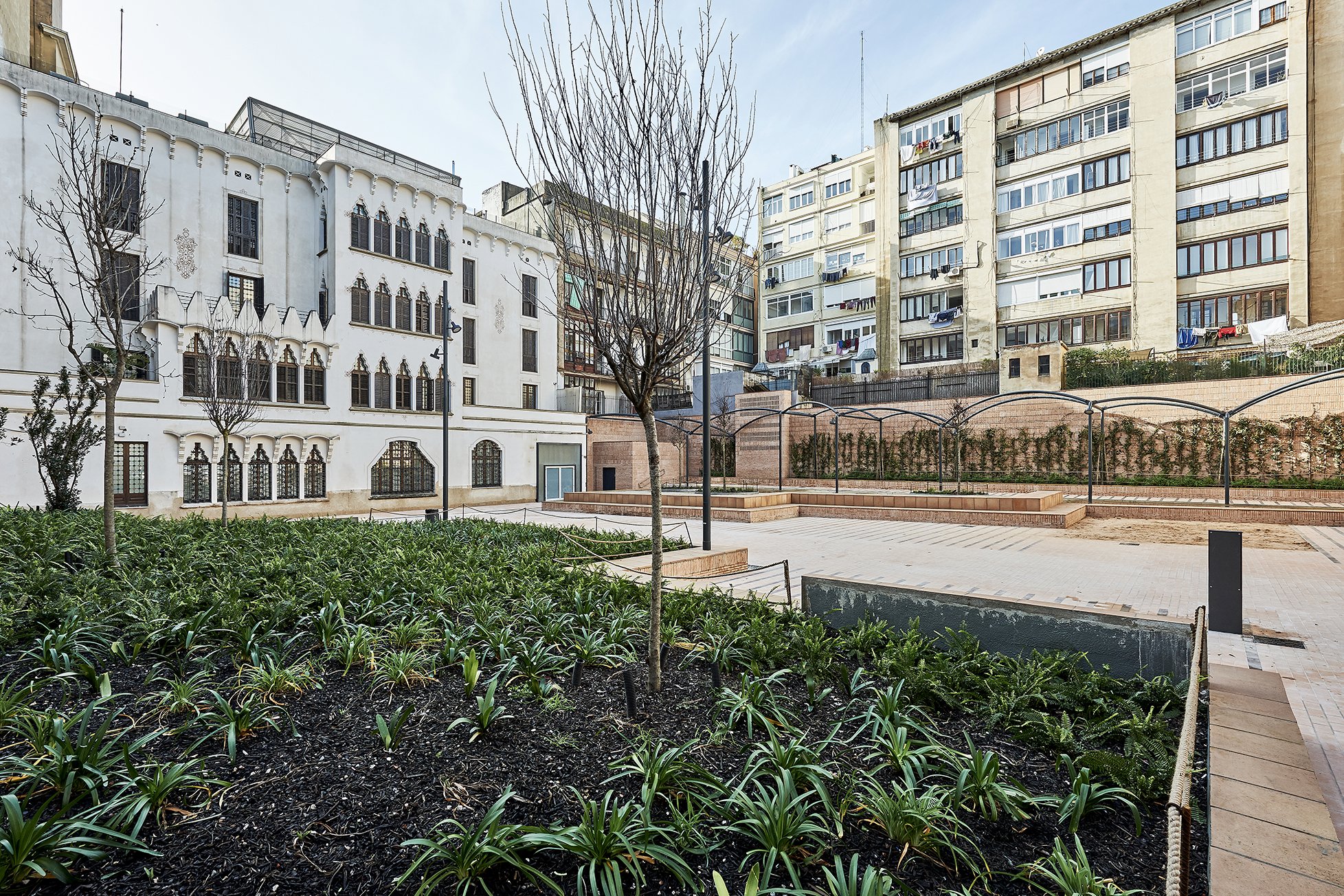 Inaugurats els jardins d’Agustí Centelles a l’interior d’illa del Palau Macaya